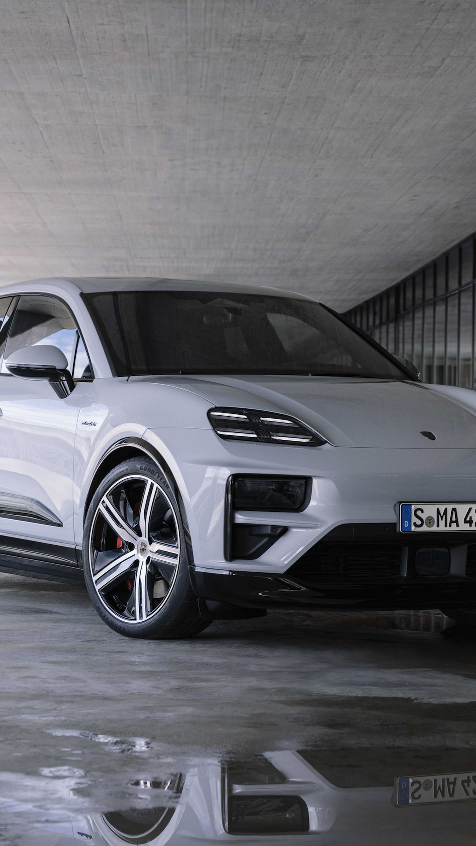 Estos Macan estrenan la nueva base PPE que, pronto, recibirán también los Audi Q6 e-tron y A6 e-tron. Utiliza una arquitectura eléctrica de 800 voltios, con sus considerables ventajas.