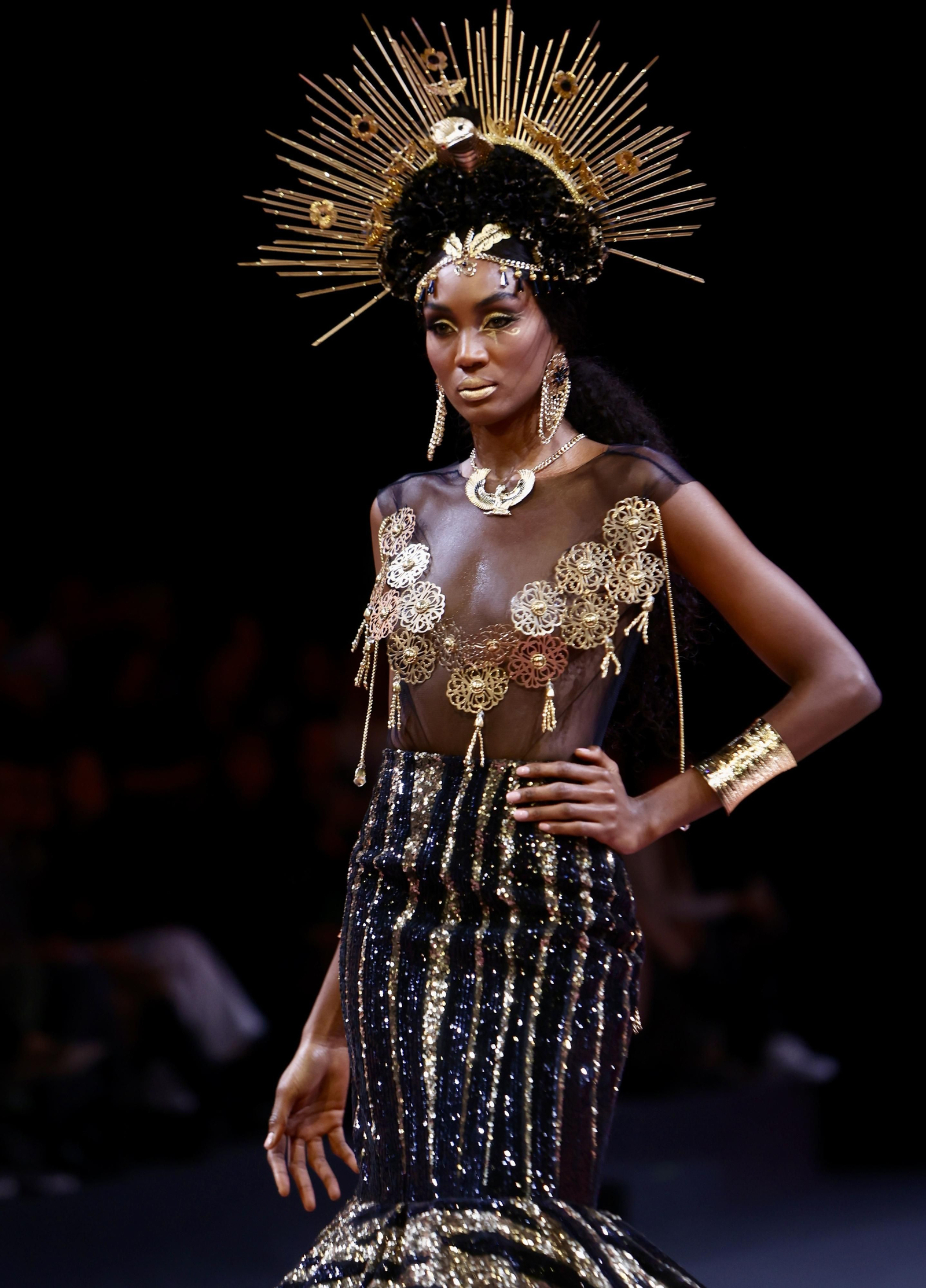 Desfile de Javier del Álamo en SIMOF 2024, todas las fotos