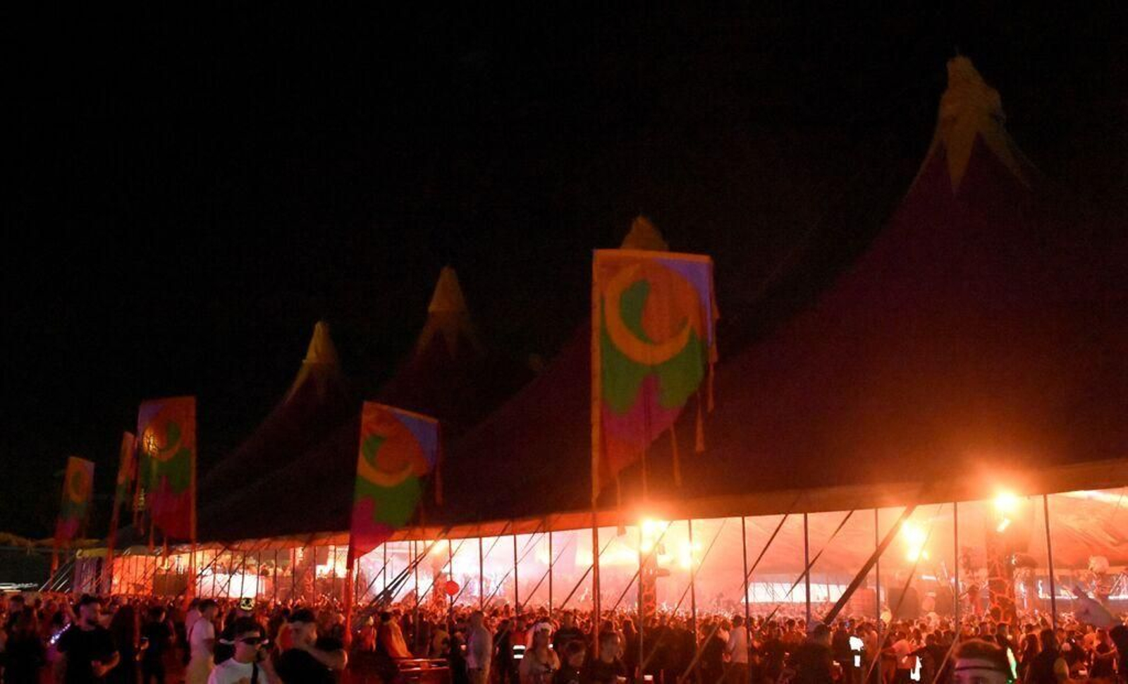 Carpas del festival Elrow.