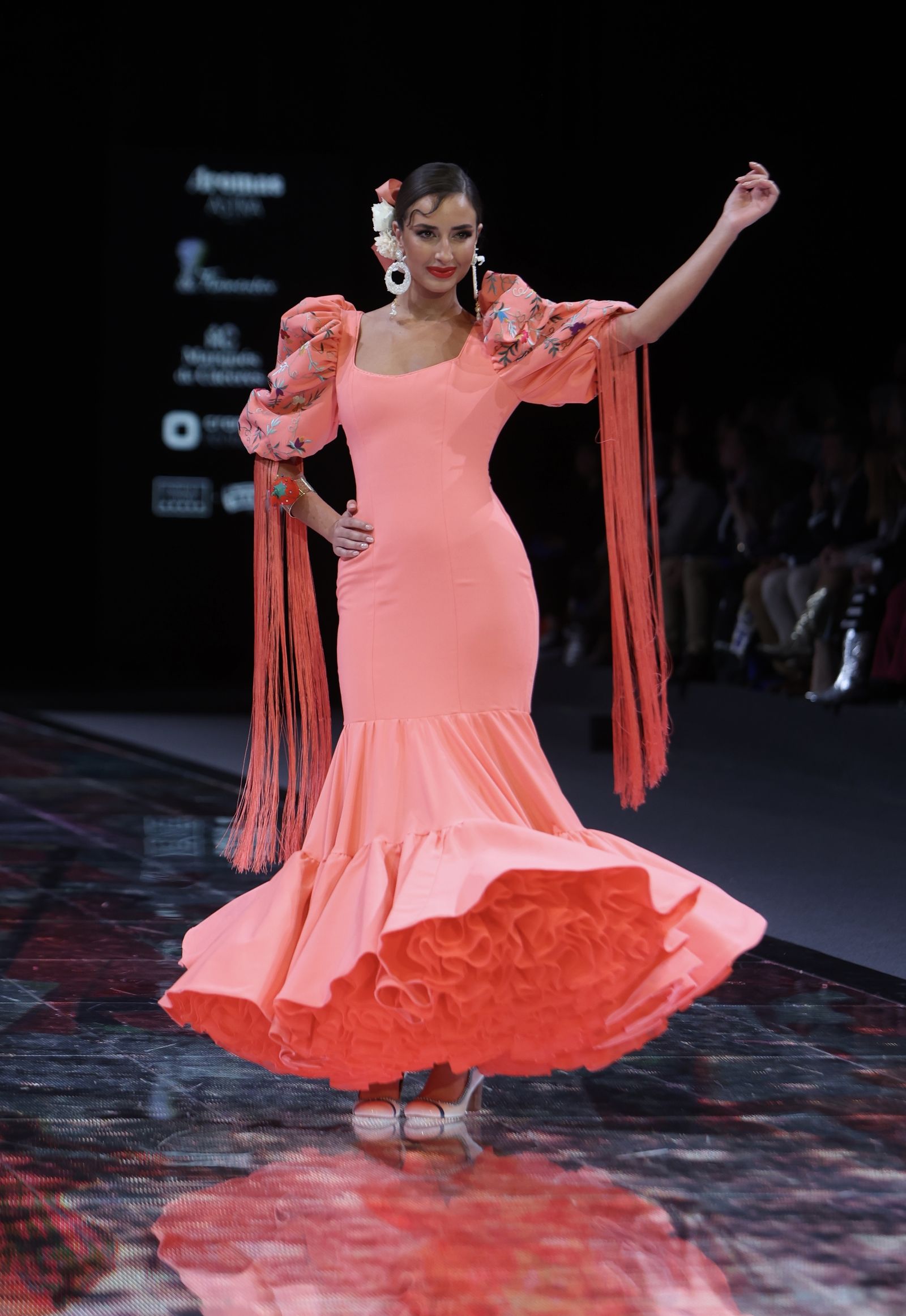 Desfile de Carmen  Latorre en SIMOF DE 2024, todas las fotos