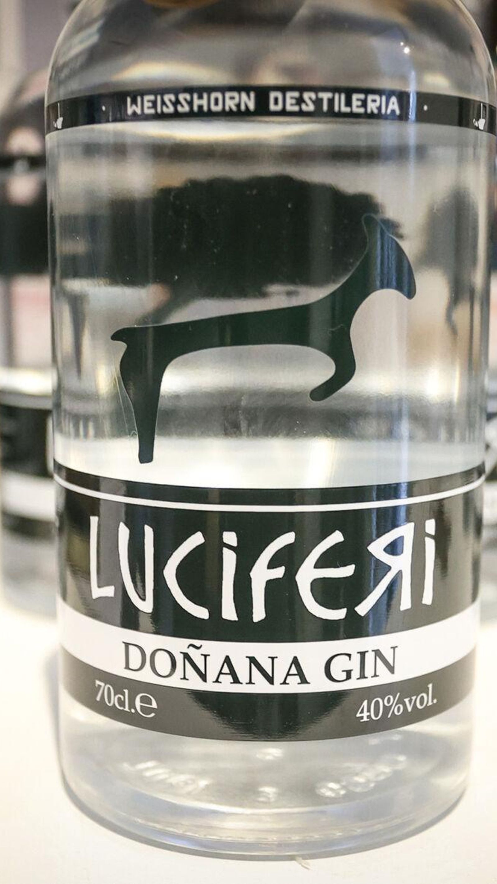 Detalle de ‘Luciferi’, la primera ginebra hecha con uva palomino.