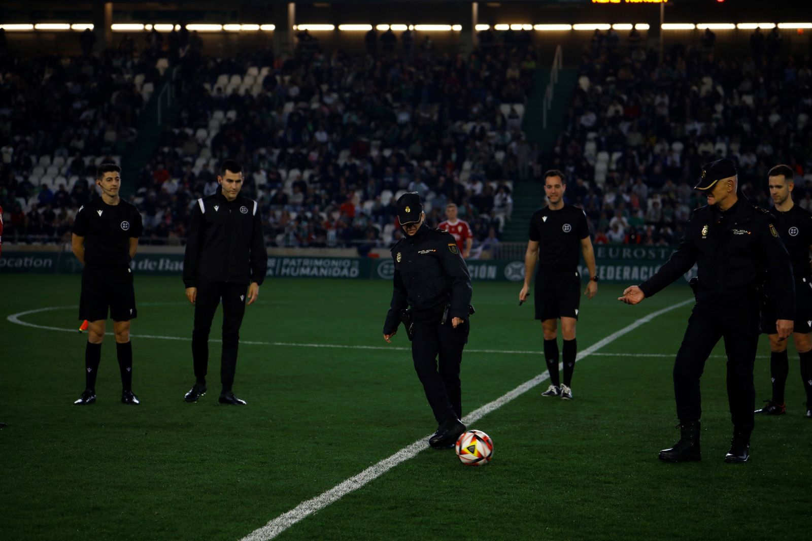 Las mejores fotos del ambiente en El Arcángel para el Córdoba CF - Real Murcia