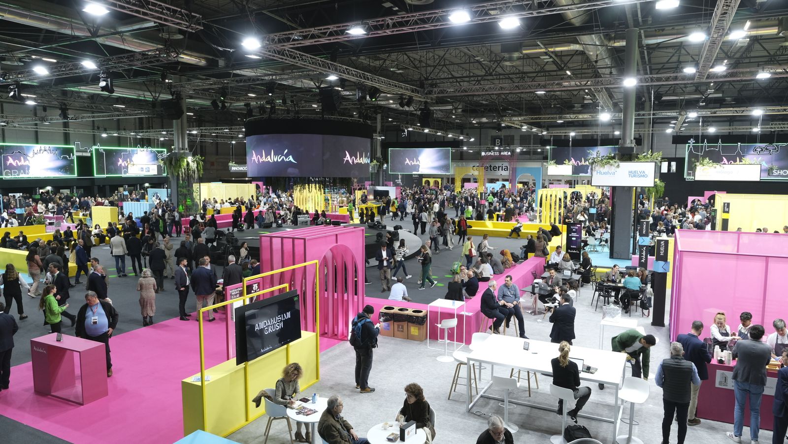 El pabellón de Andalucía en FITUR 2024, en imágenes