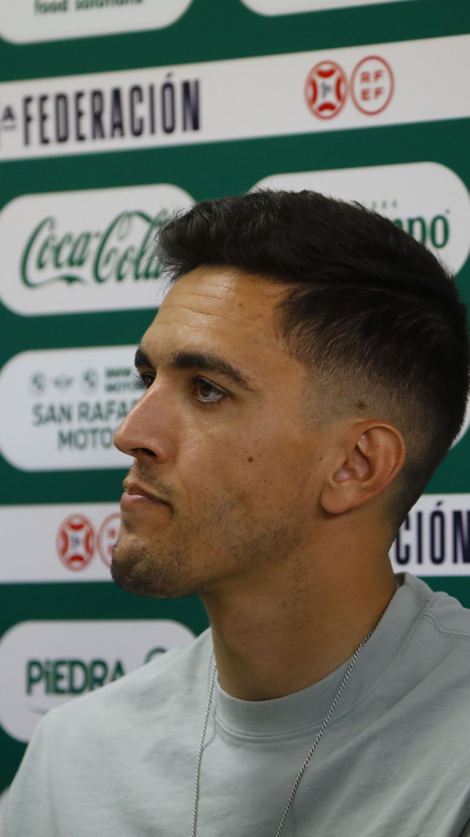 José Antonio Martínez, en su presentación como jugador del Córdoba CF.
