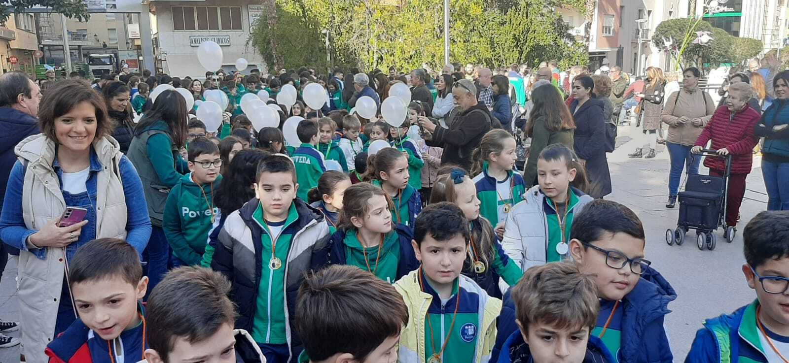 Así ha sido la caminata por la paz del colegio Pedro Poveda de Jaén