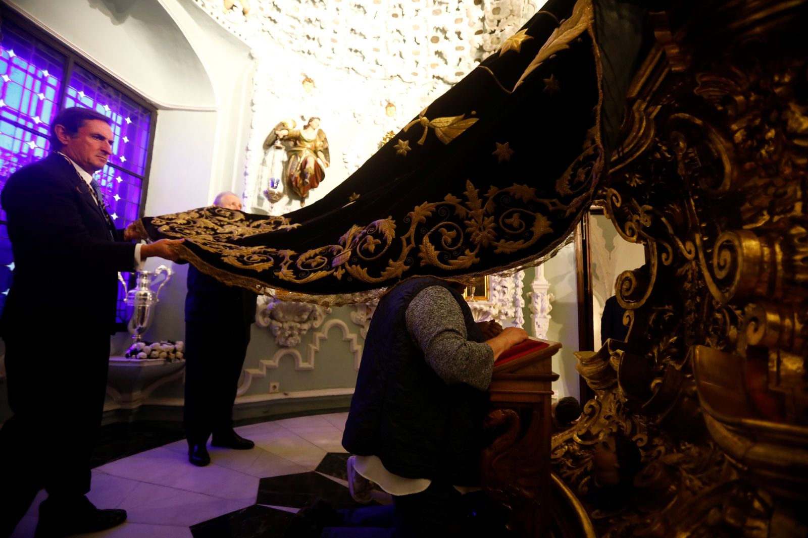 Las imágenes de la presentación de los niños a la Virgen de los Dolores de Córdoba