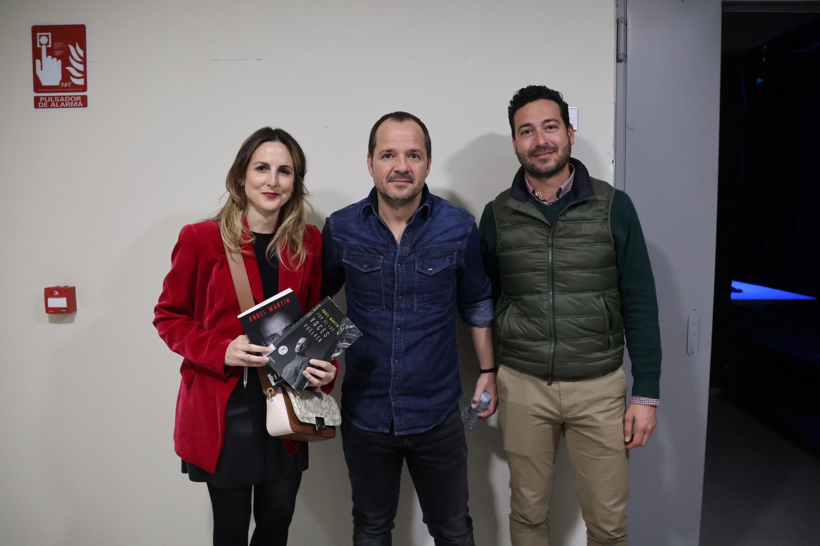 Ángel Martín con Elena Gómez y David Fernández.