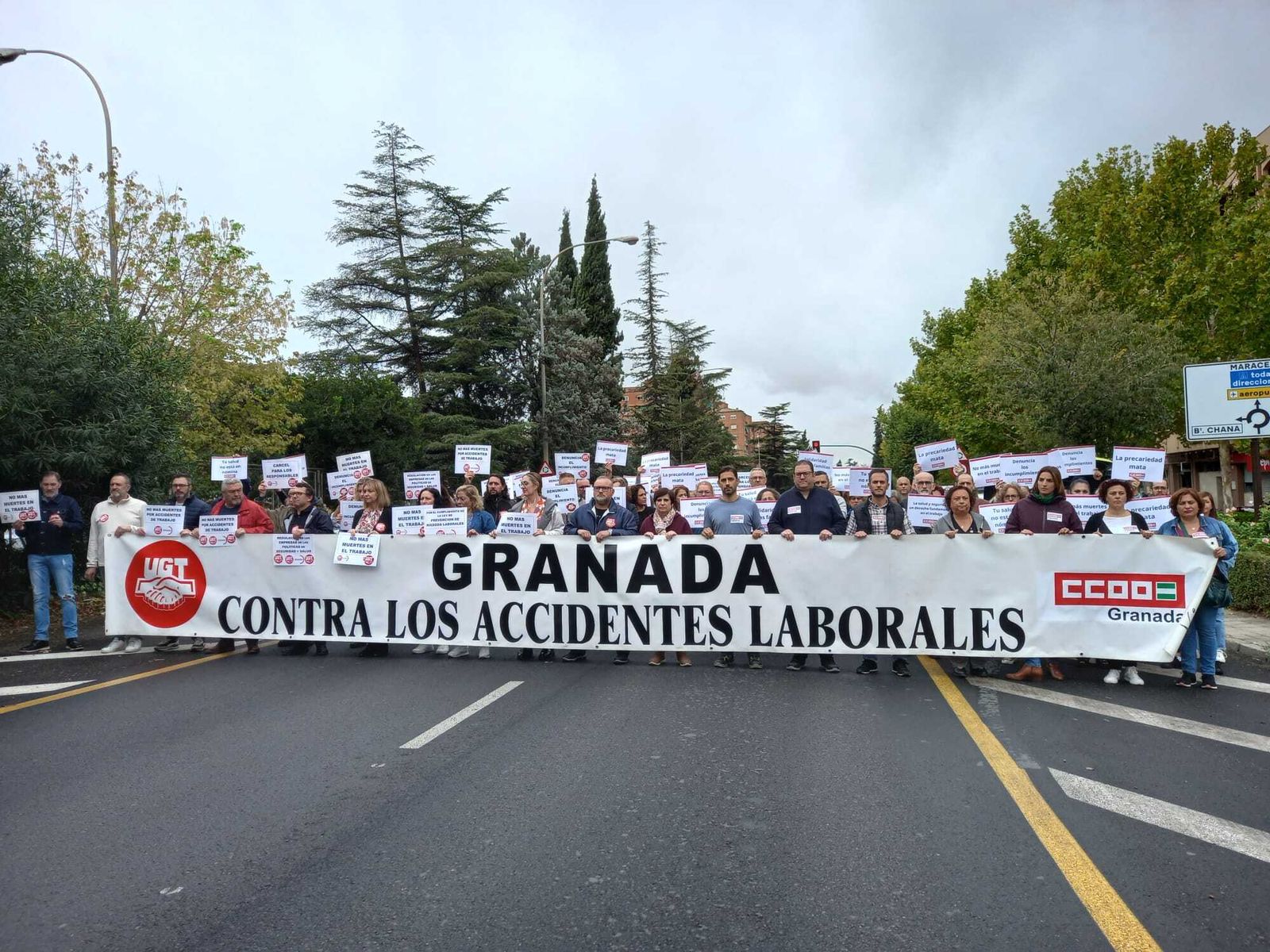Imagen de la concentración de los sindicatos en Granada