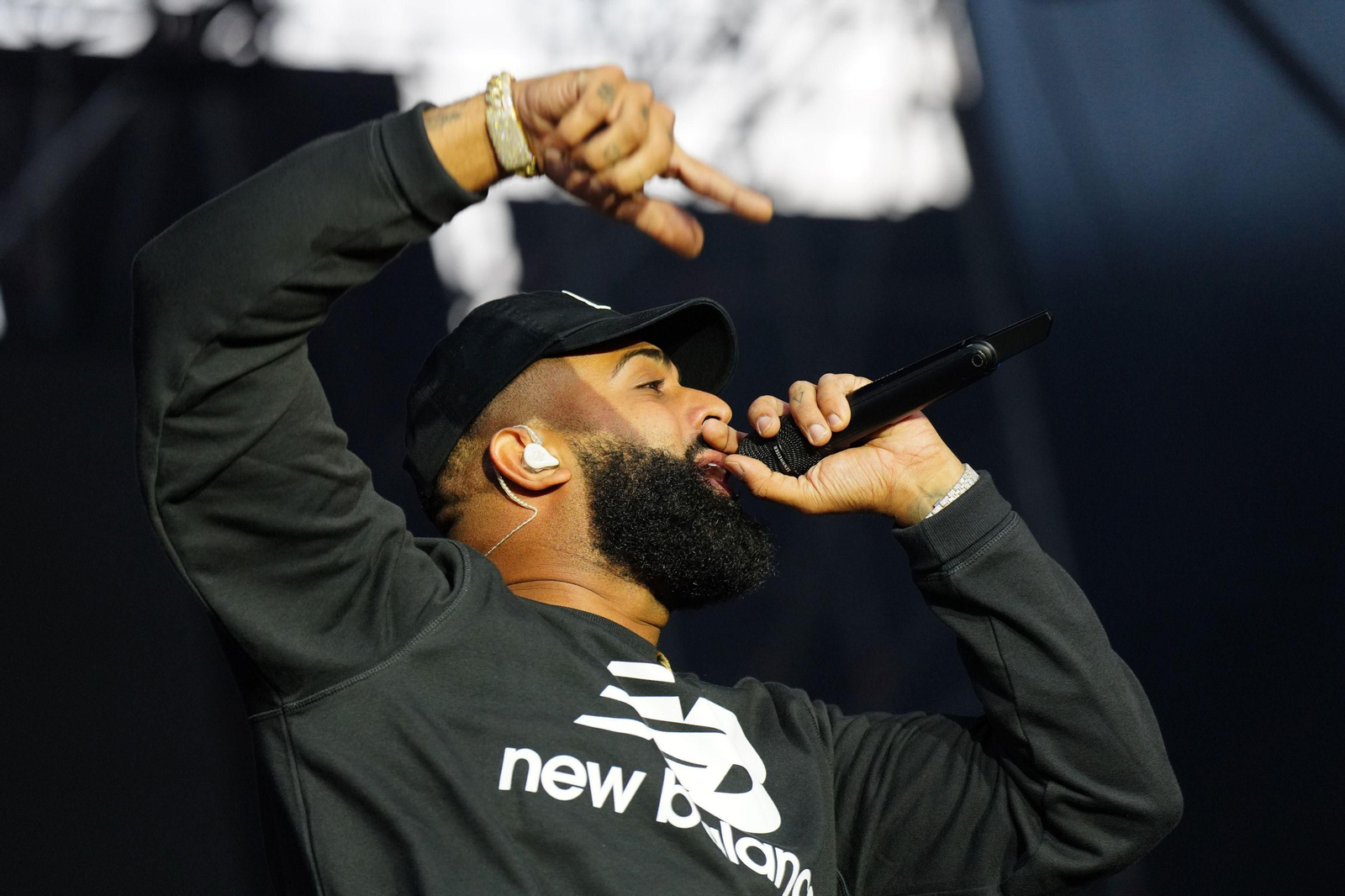 Eladio Carrión, en concierto.