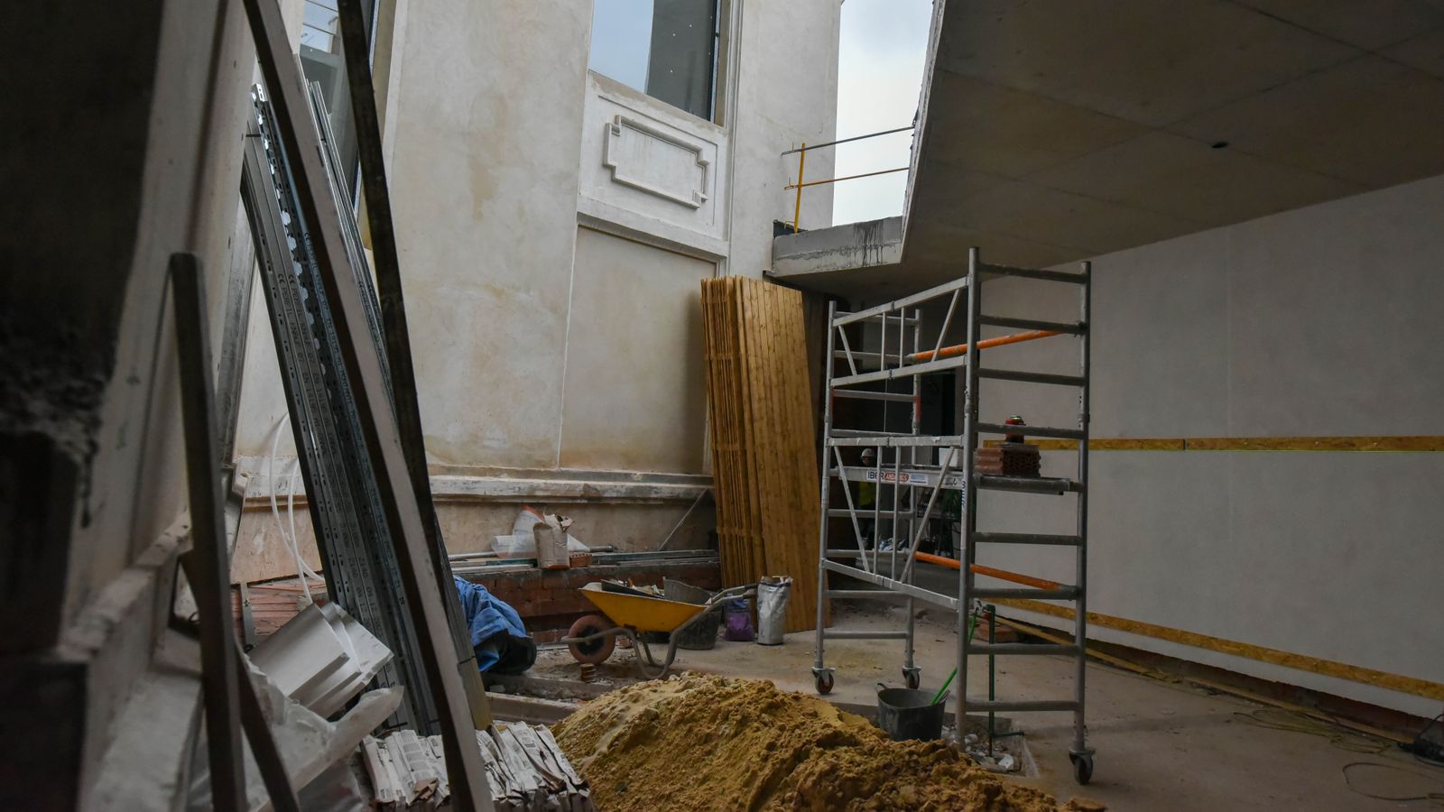 Las obras del centro Paco de Lucía , en imagenes