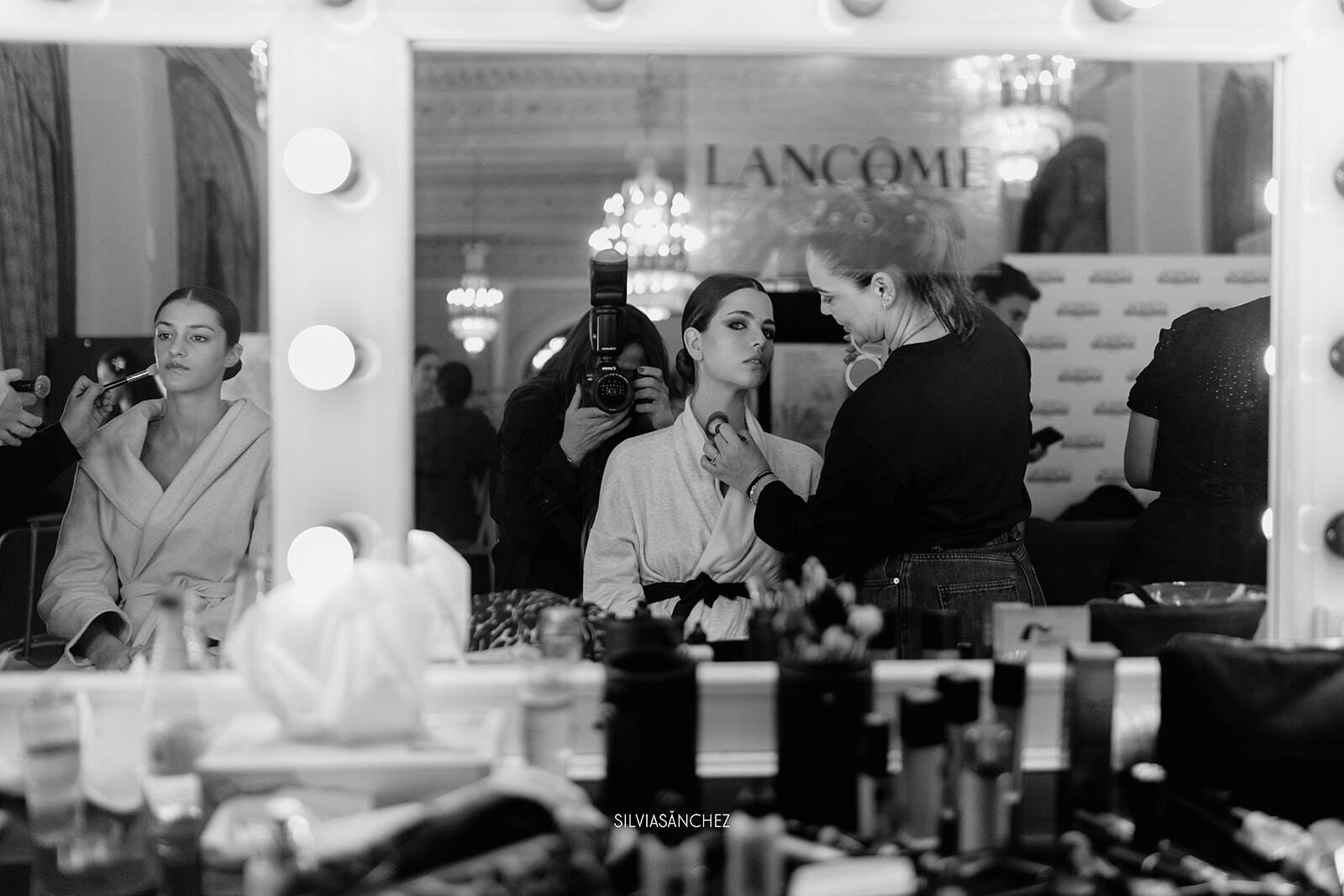 We Love Flamenco 2024: Las fotos más divertidas del backstage de la pasarela