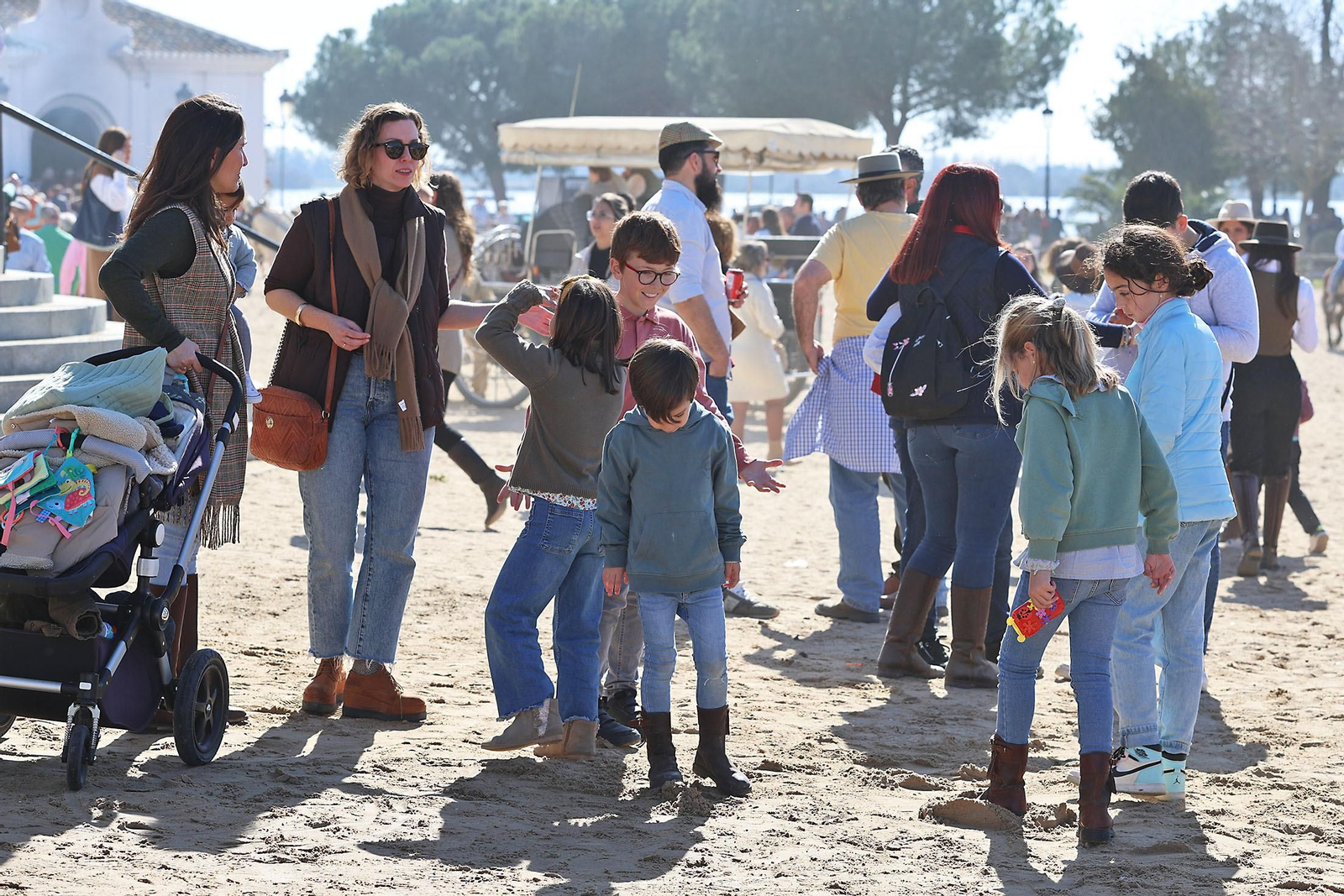 Imágenes del ambiente en la aldea del Rocío en la Candelaria 2024