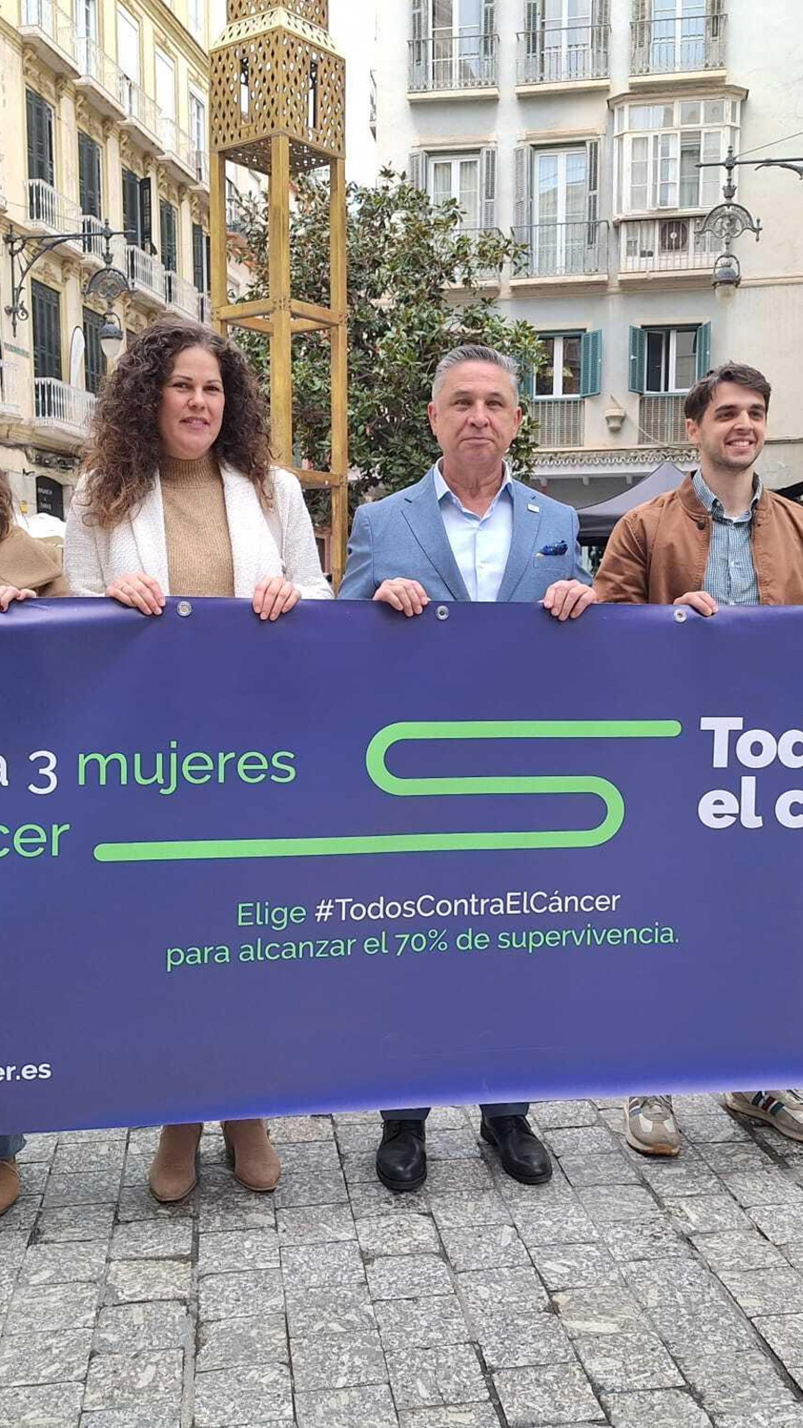 Representantes de la AECC este jueves, durante la rueda de prensa con motivo del Día Mundial del Cáncer.