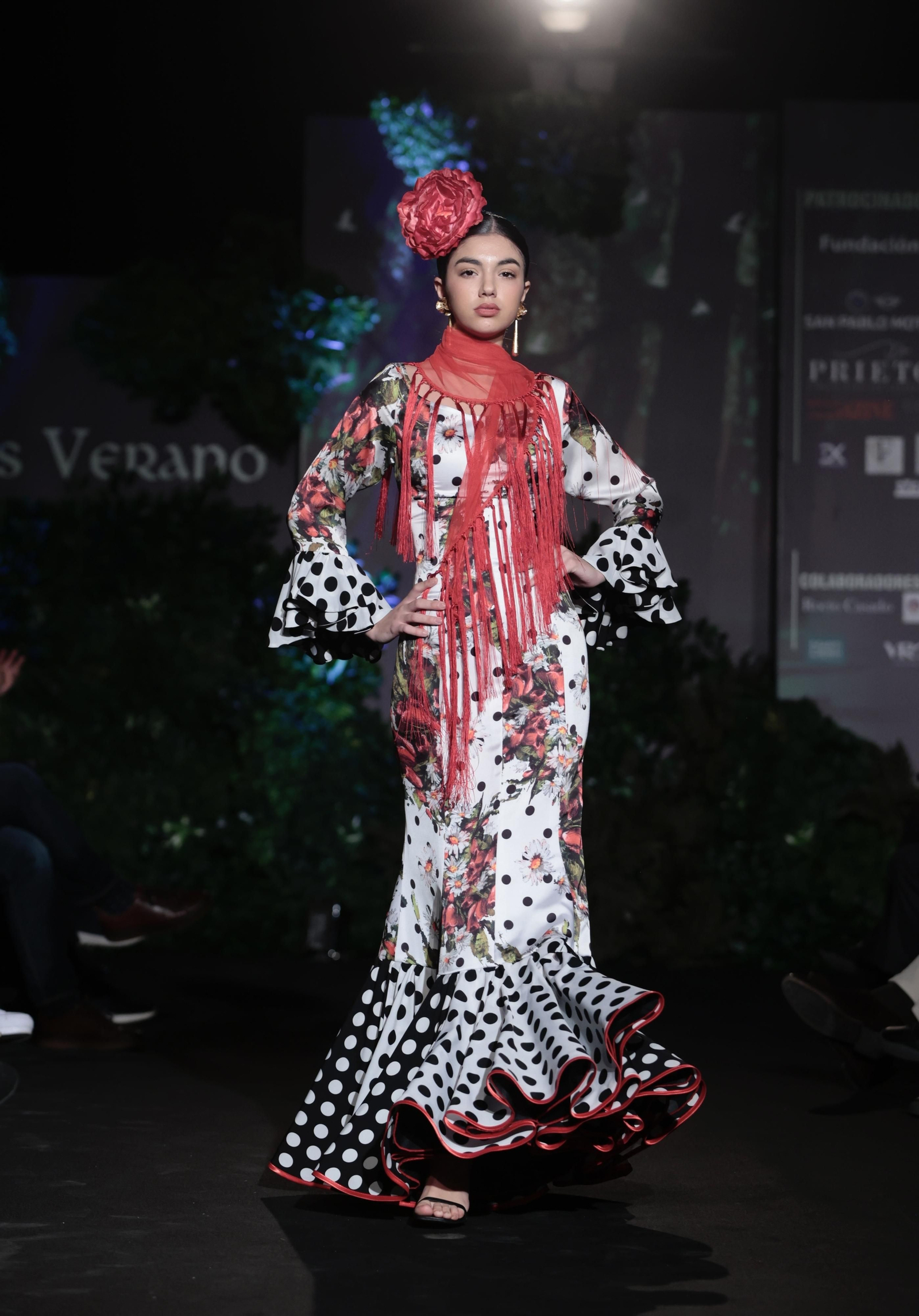 Presentación de la colección de Ángeles Verano en la Fundación Cajasol