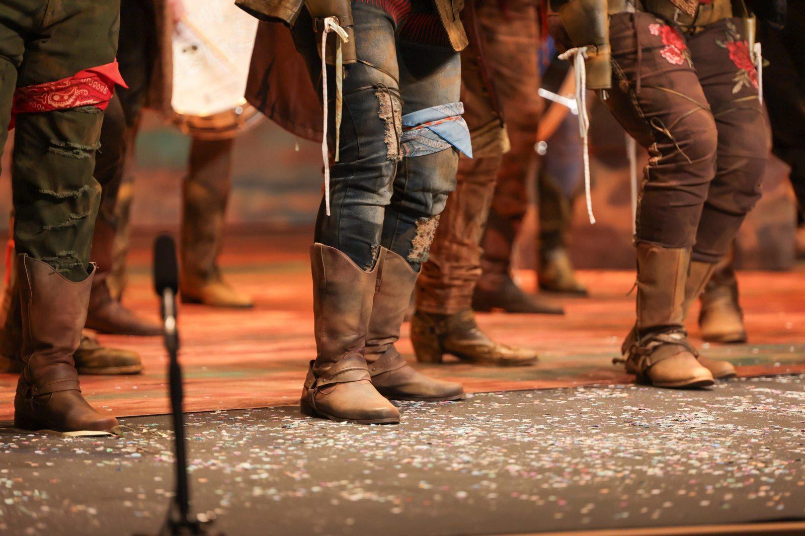 Imágenes de la actuación de la comparsa de Huelva "Los Renegaos" en el Carnaval Colombino