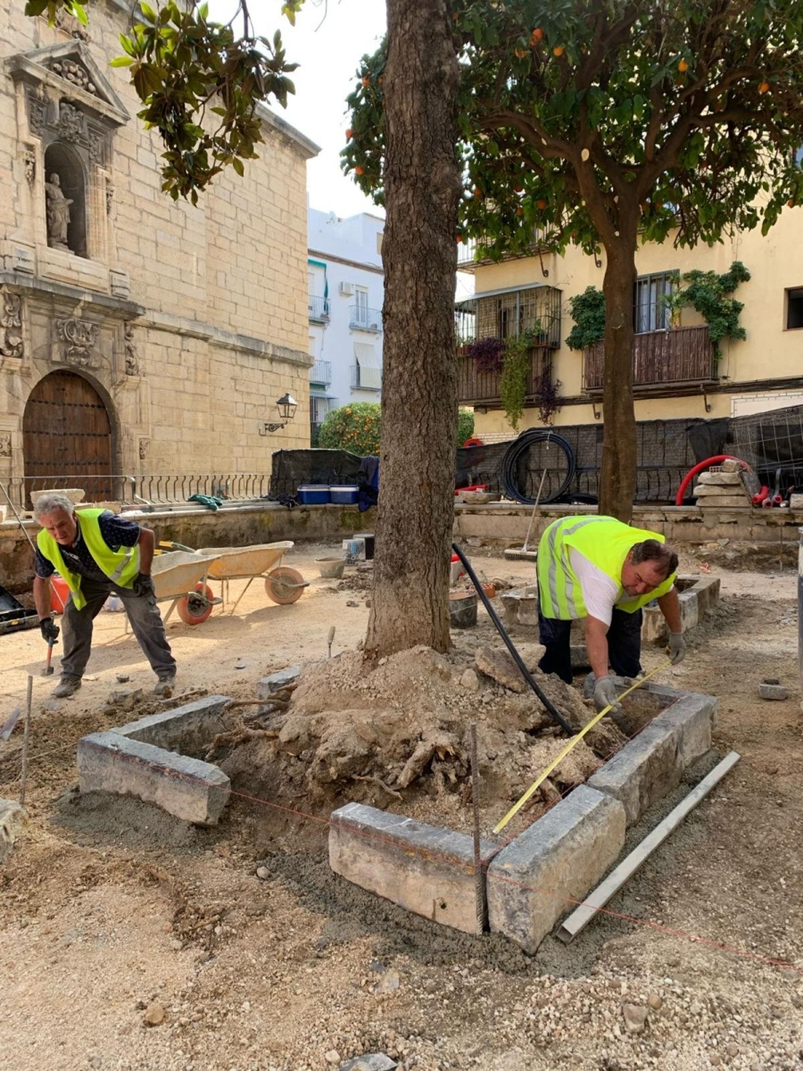 Obras en la plaza.