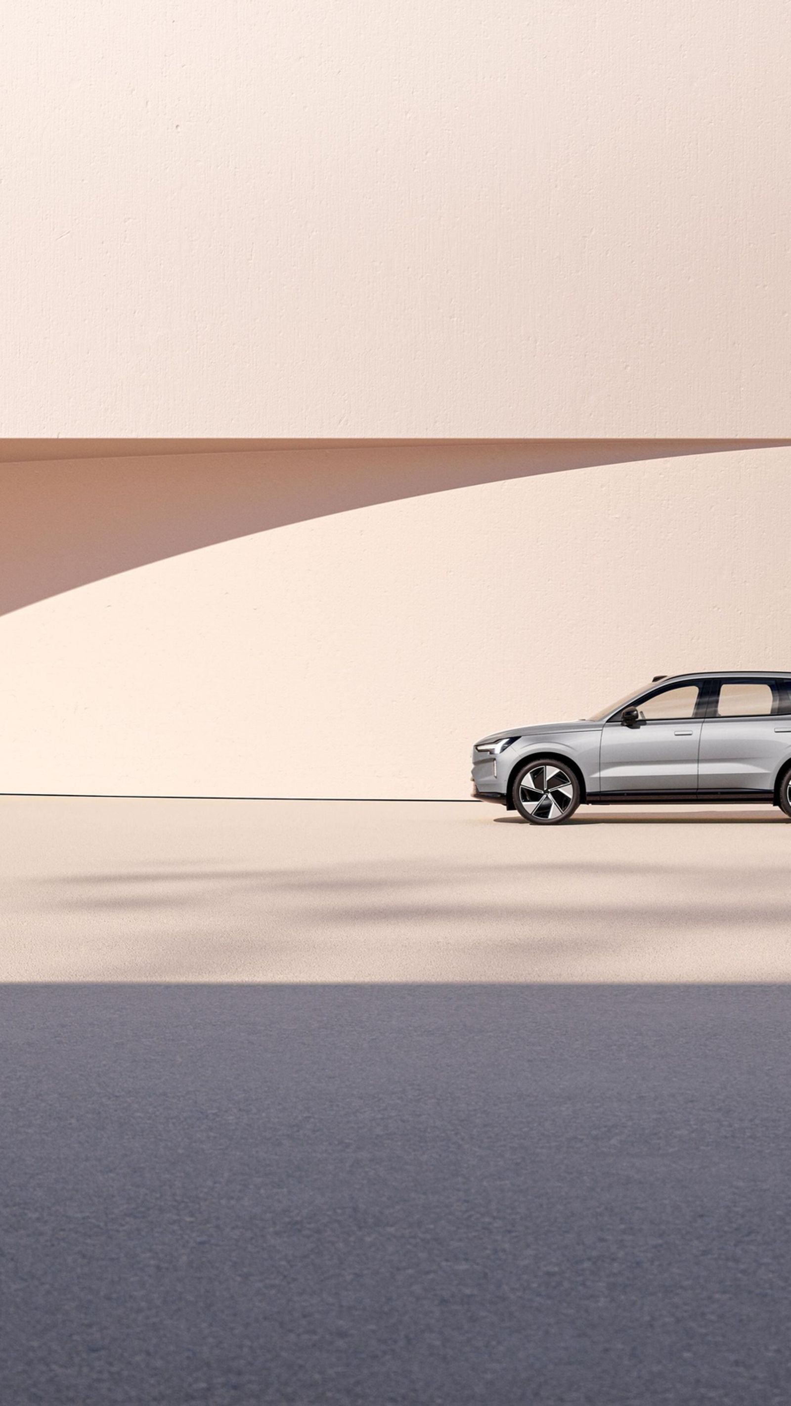 La llevada a los concesionarios de nuevos modelos como el EX90 debe impulsar en mayor medida la transformación de Volvo hacia la fabricación y distribución exclusiva de coches eléctricos.