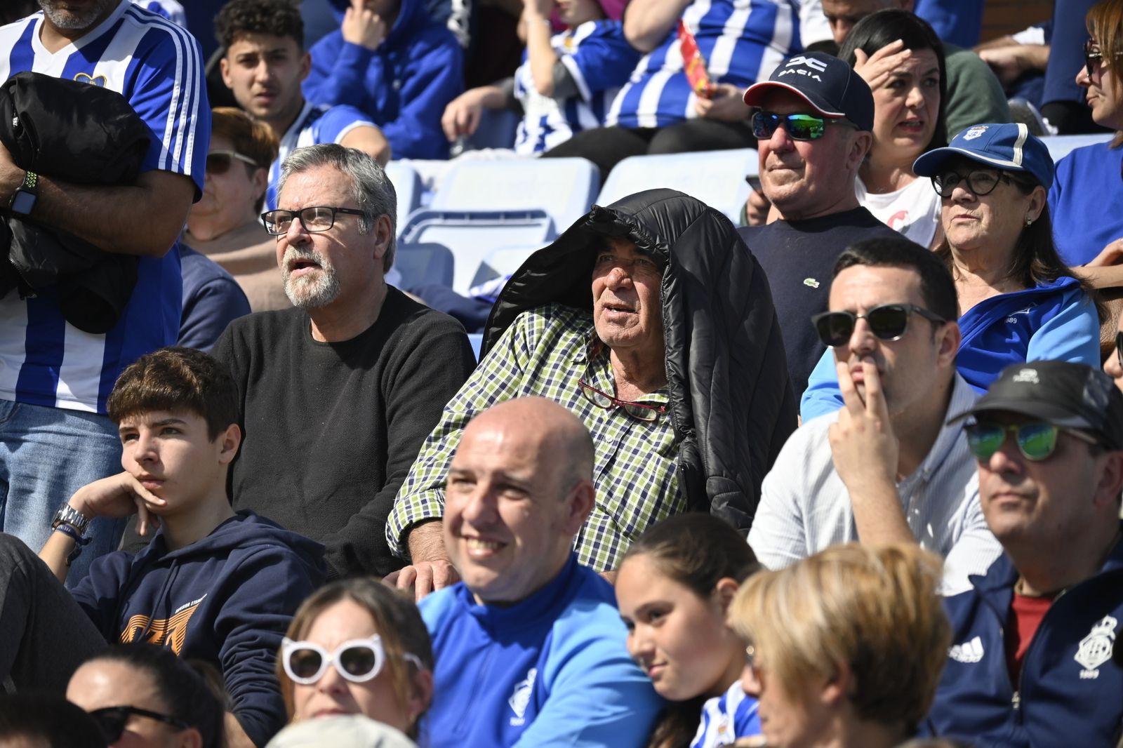 Imágenes de ambiente del partido Recre - Melilla