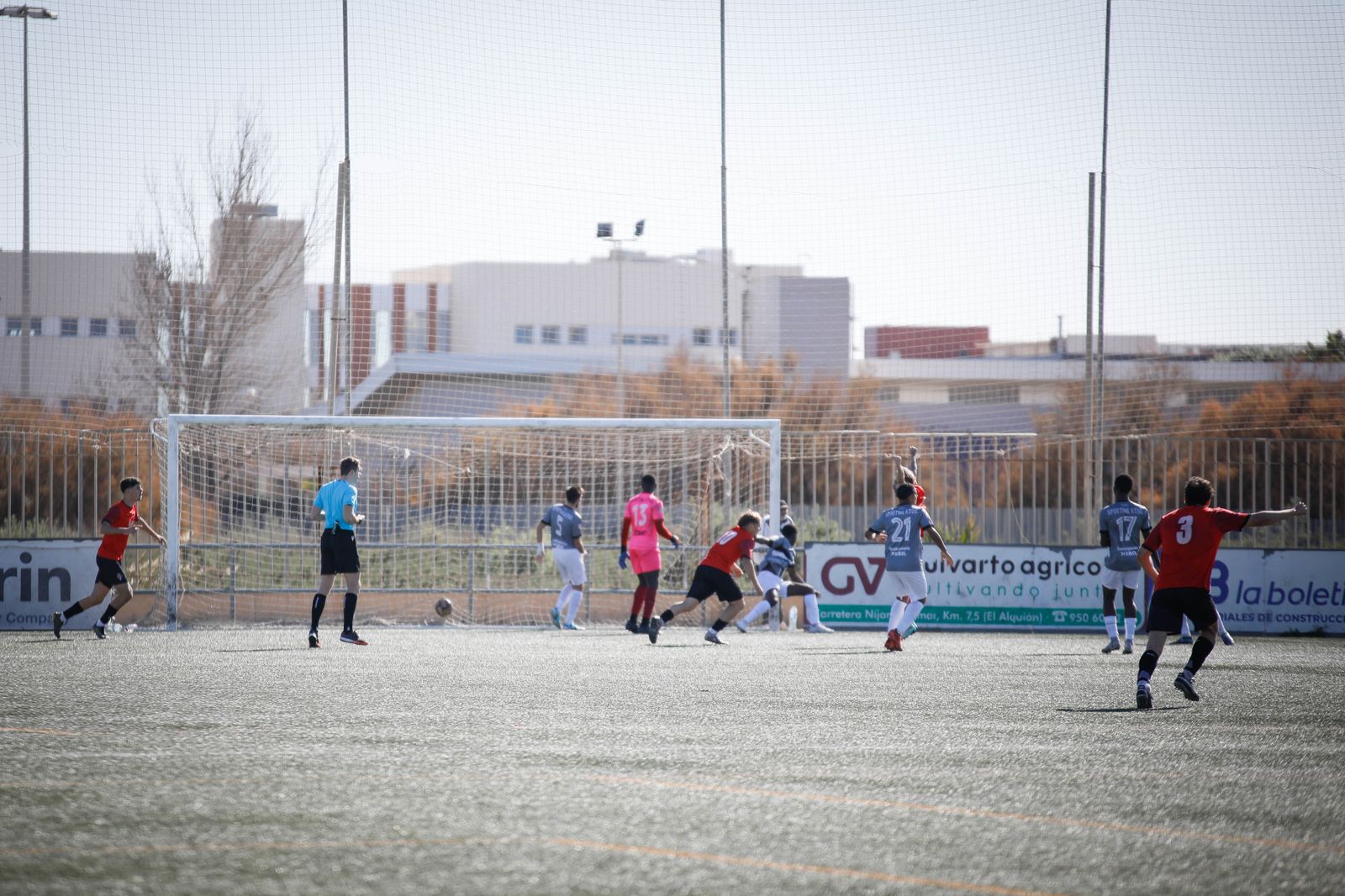 Imágenes del partido entre la Cañada y el Sporting Atlético