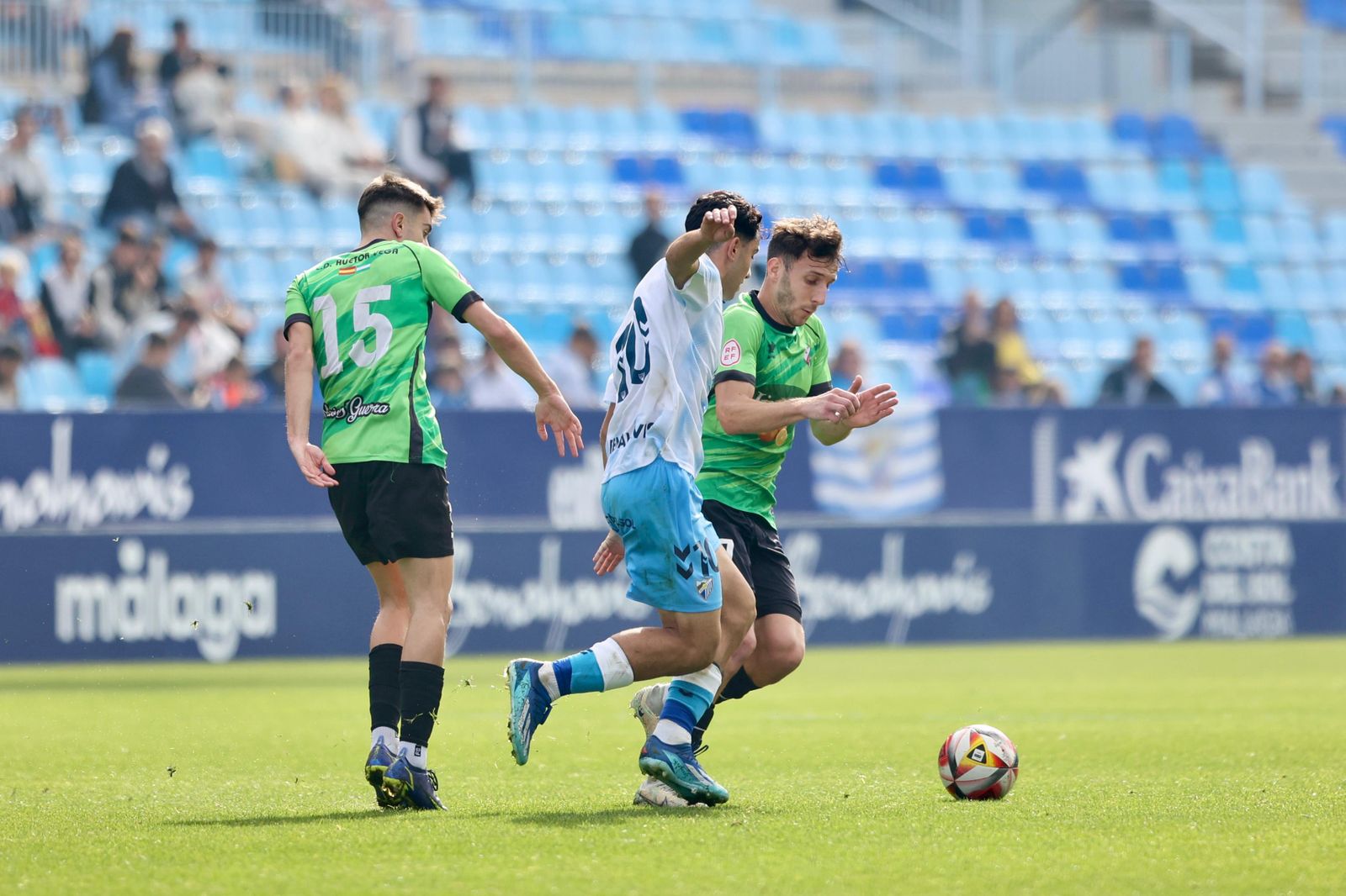 El Atlético Malagueño salva un punto ante el Huétor Vega