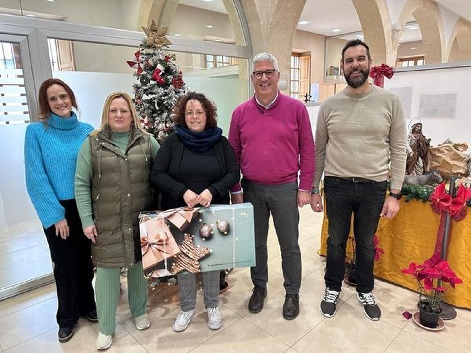 El Ayuntamiento de Huércal de Almería continúa desarrollando iniciativas para fomentar el comercio local y también para los clientes.