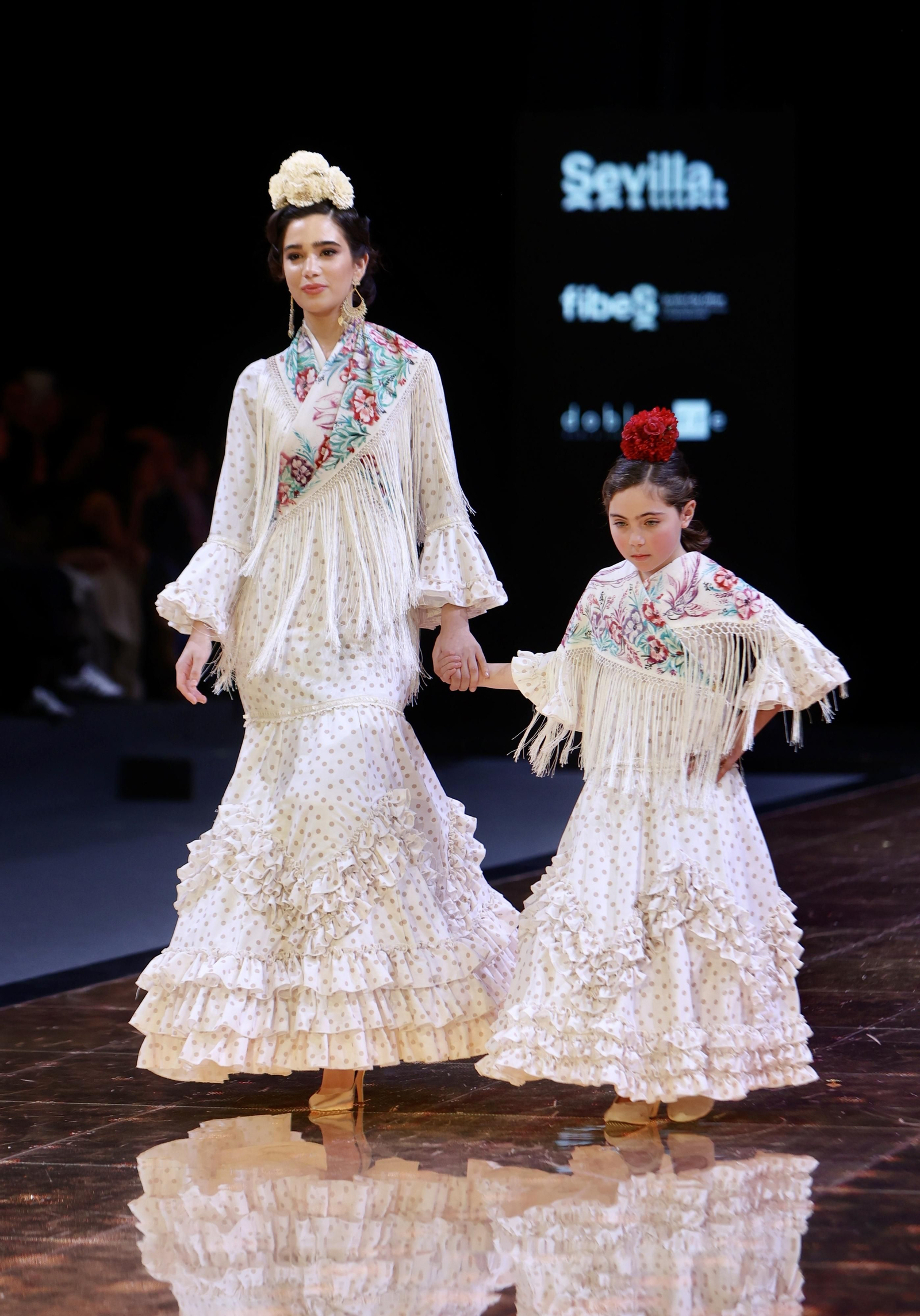 Desfile de Maricruz &Montecarlo en SIMOF, todas las fotos