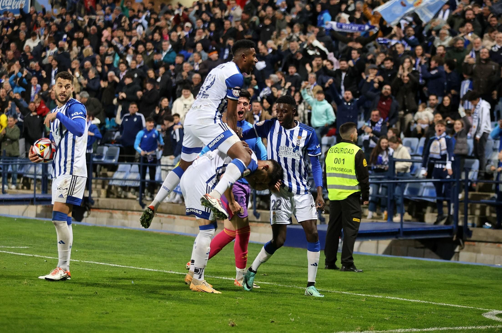 Las mejores fotos del ambiente en el Nuevo Colombino para el Recre - Córdoba CF