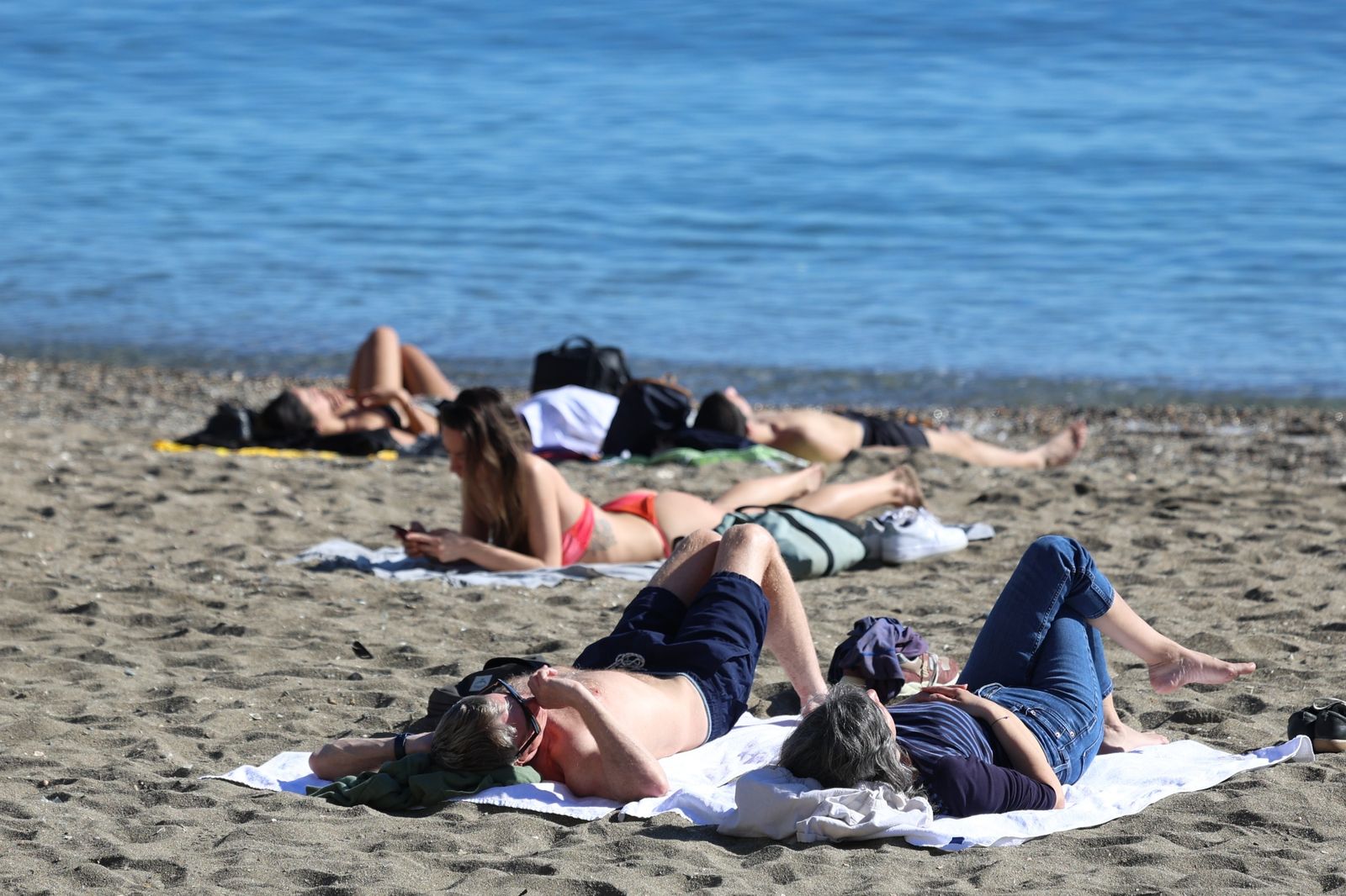 Enero y... día de playa en Málaga: la subida de las temperaturas deja estas imágenes