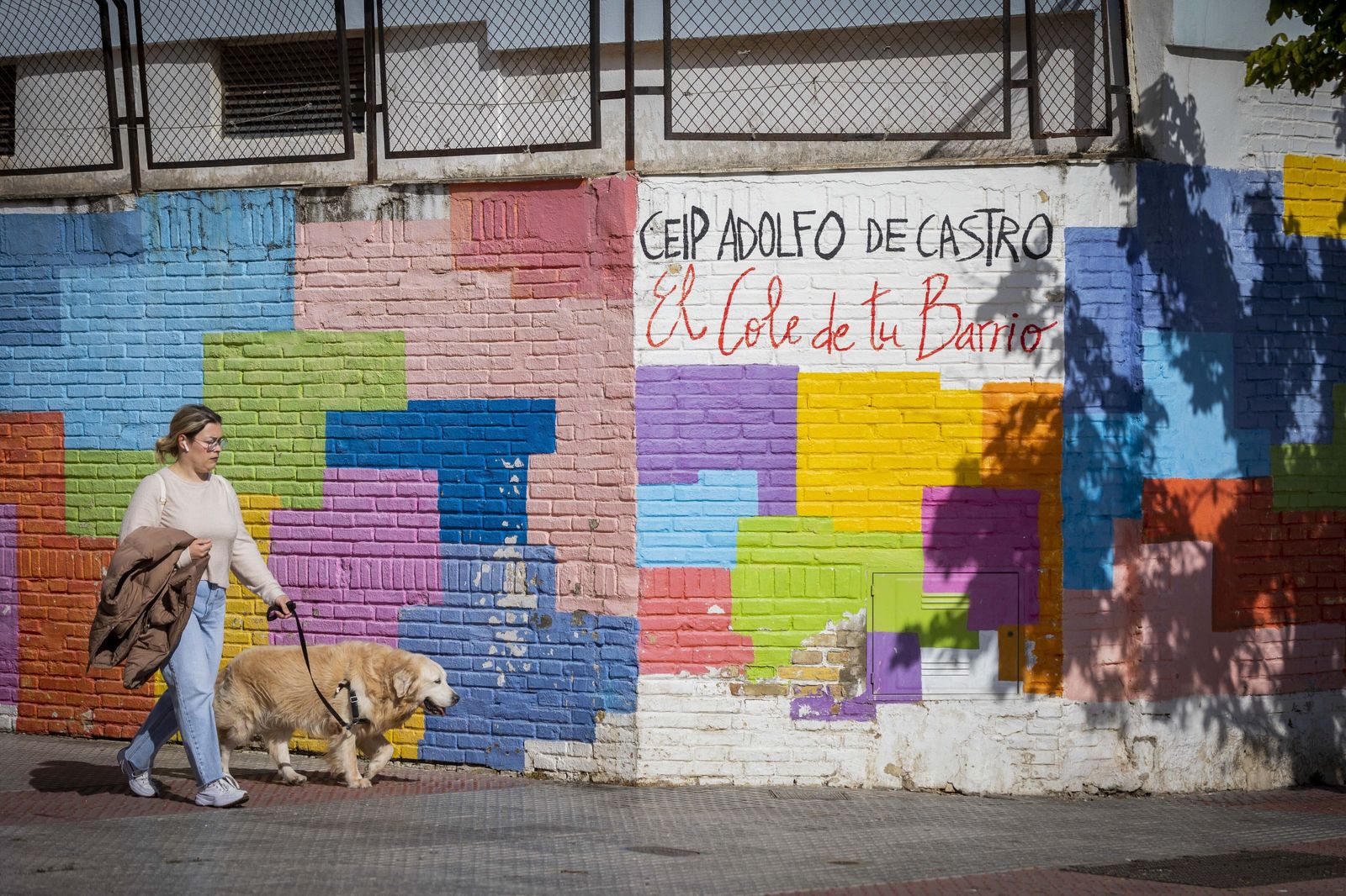 Imagen del colegio Adolfo de Castro.