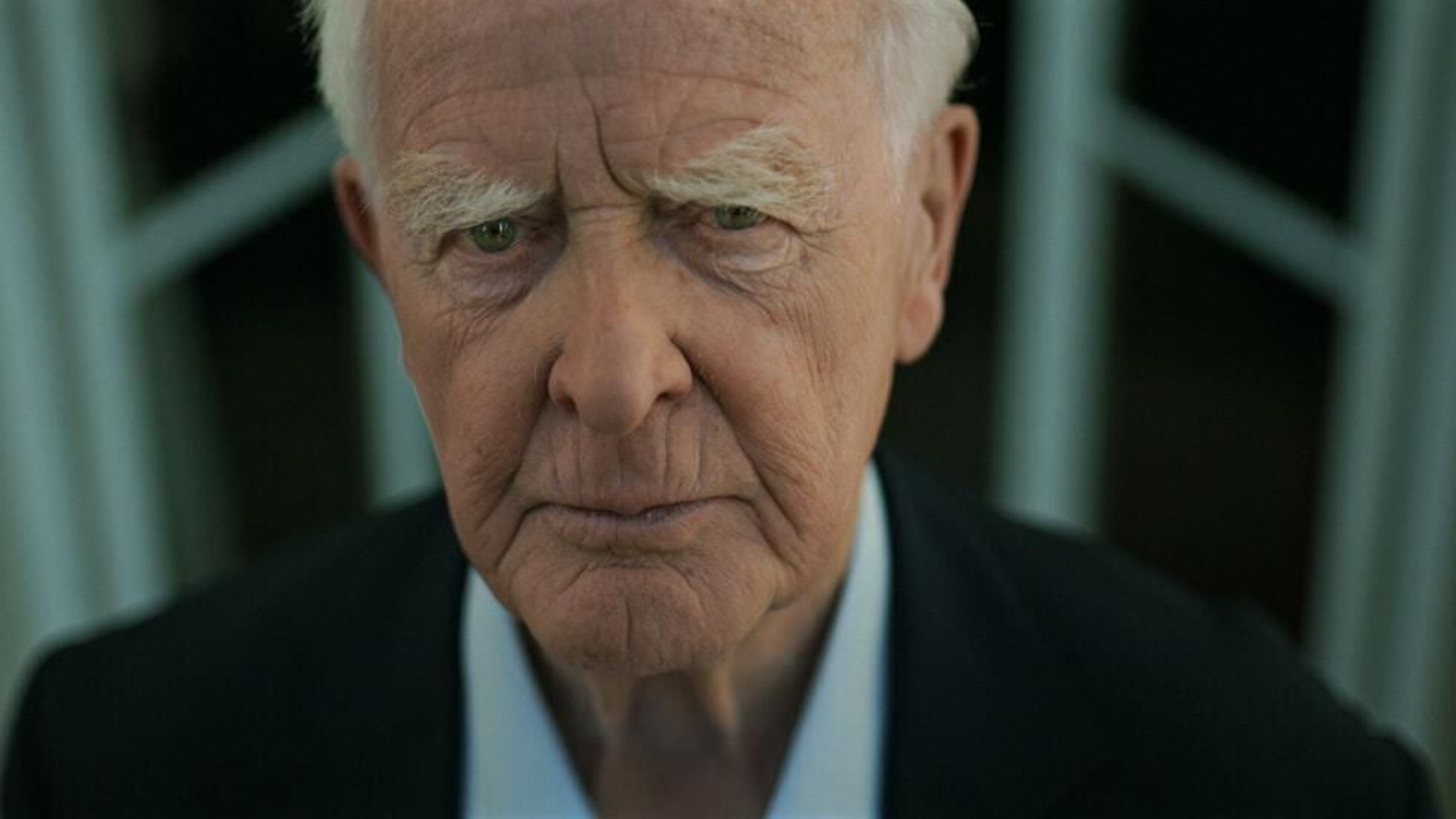 David Cornwell, alias John Le Carré, en una imagen del filme de Errol Morris.