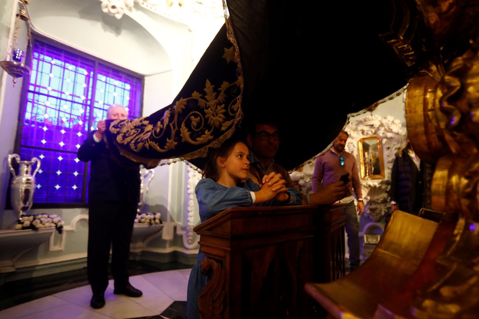 Las imágenes de la presentación de los niños a la Virgen de los Dolores de Córdoba