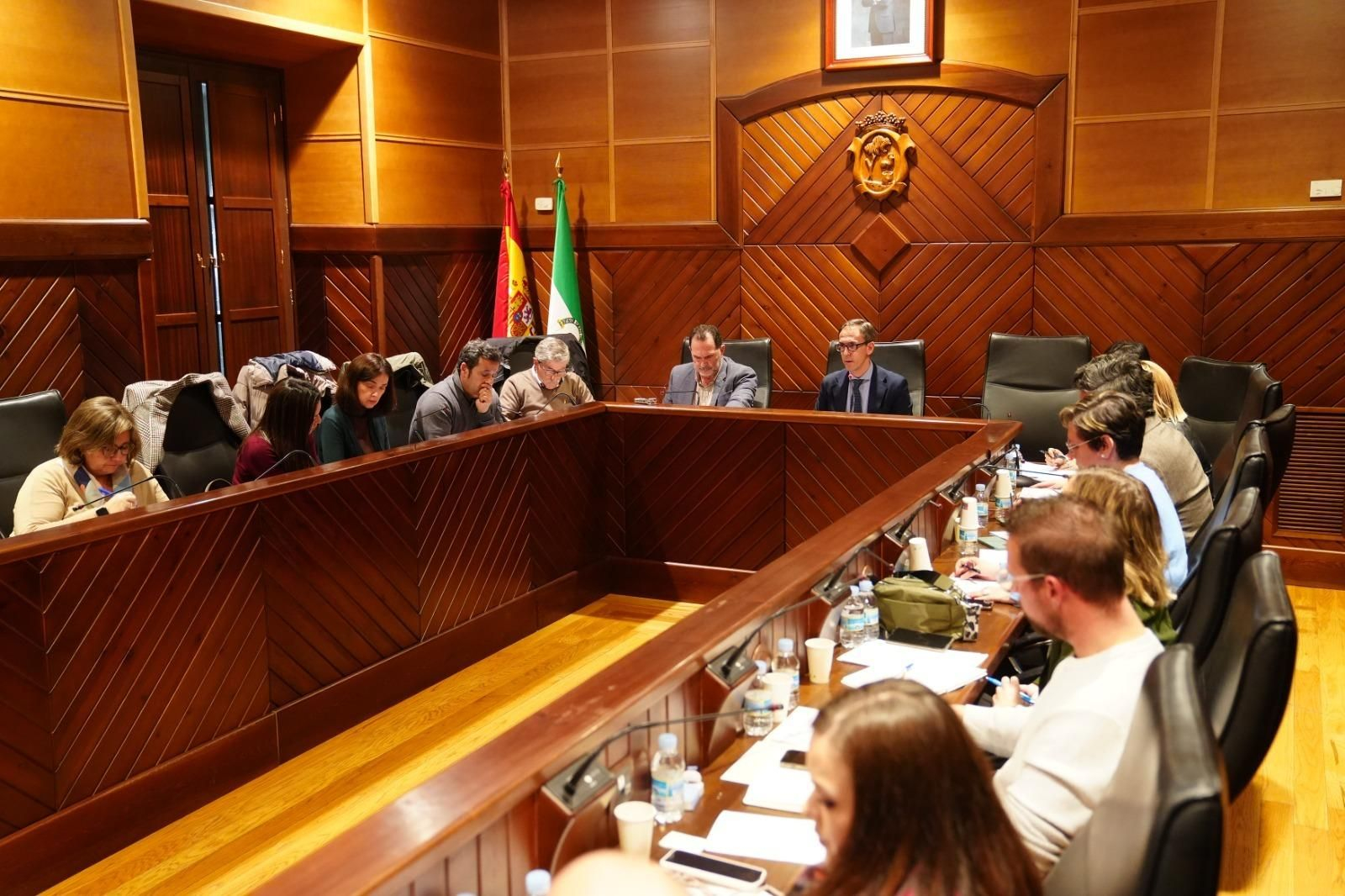 Un momento de la sesión plenaria celebrada este martes en el Ayuntamiento de Pozoblanco.