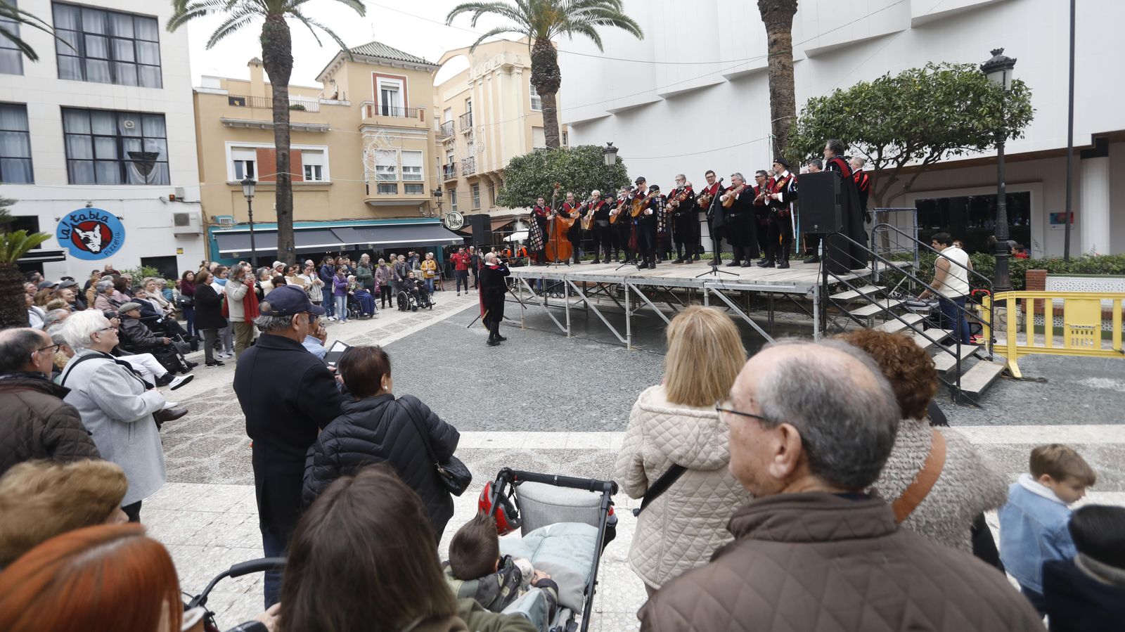 Las fotos del Pasacalles de Tunas en La Línea