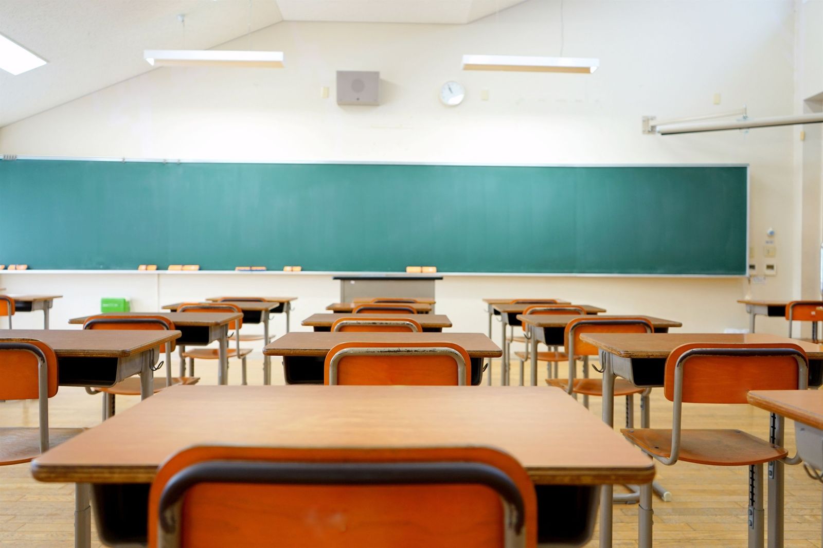 Un profesor agrede en Málaga a un inspector de Educación que le notificaba un expediente disciplinario