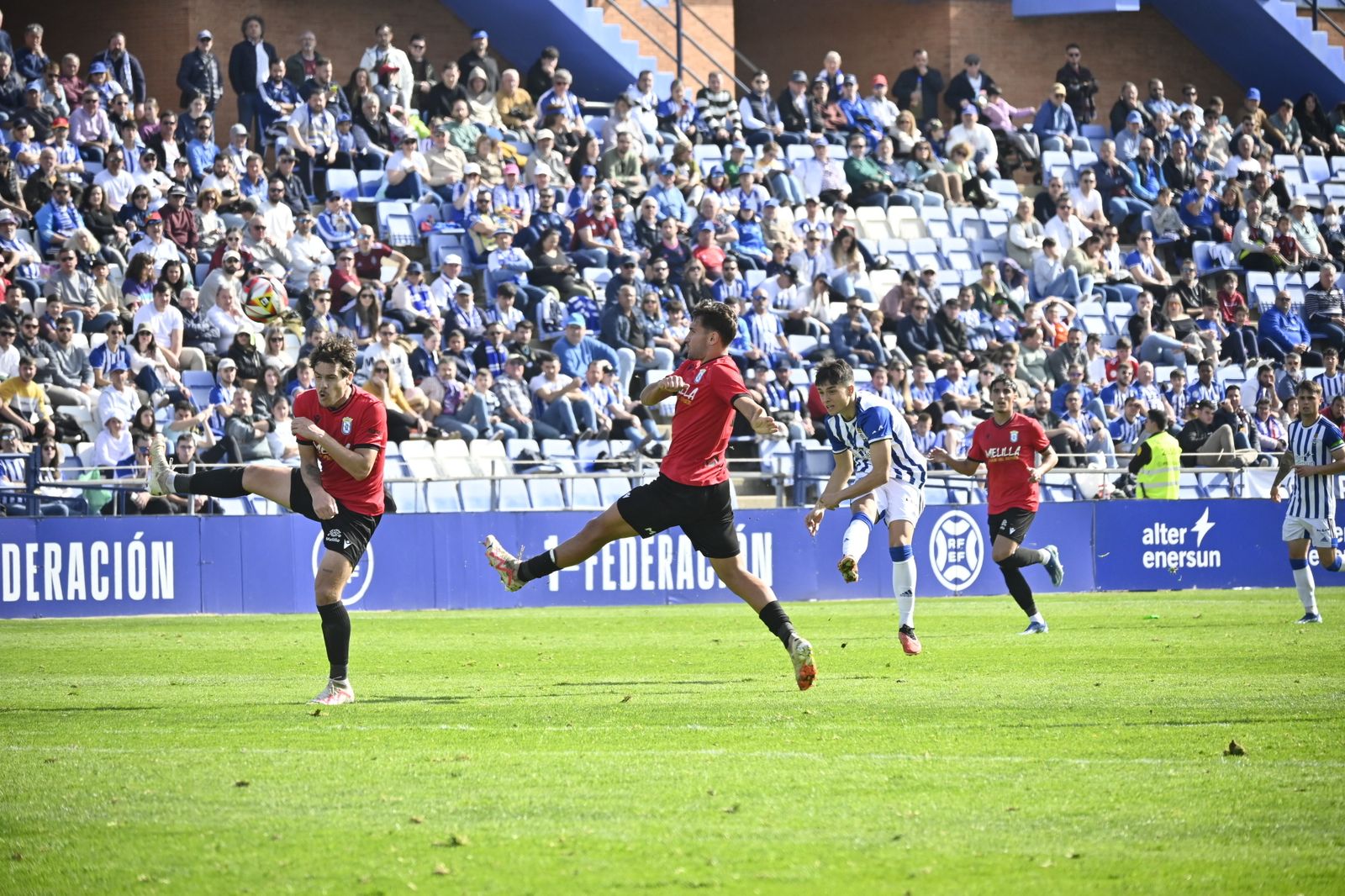 Imágenes del partido: Recre - Melilla