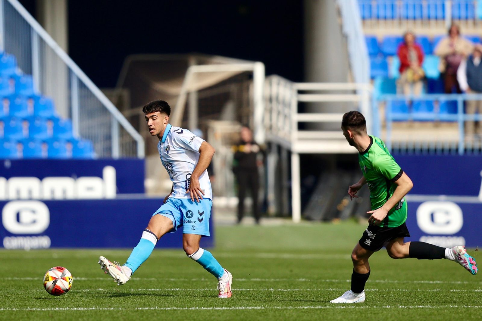El Atlético Malagueño salva un punto ante el Huétor Vega
