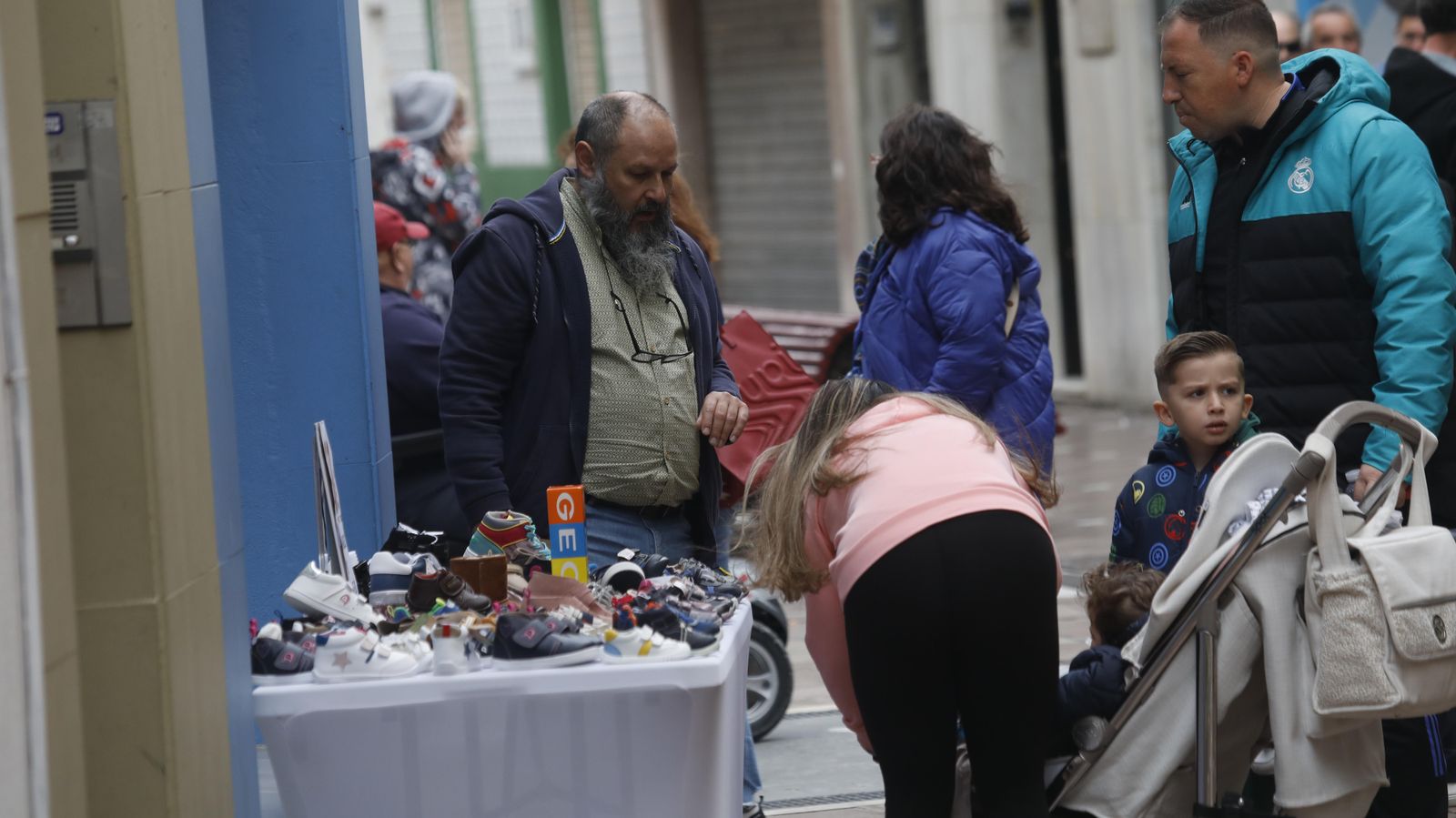 Las fotos del Outlet este sábado en La Línea