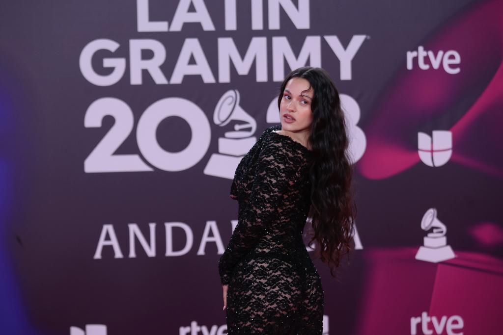 La alfombra roja de la gala de los Grammy Latinos 2023 en Sevilla, en imágenes.