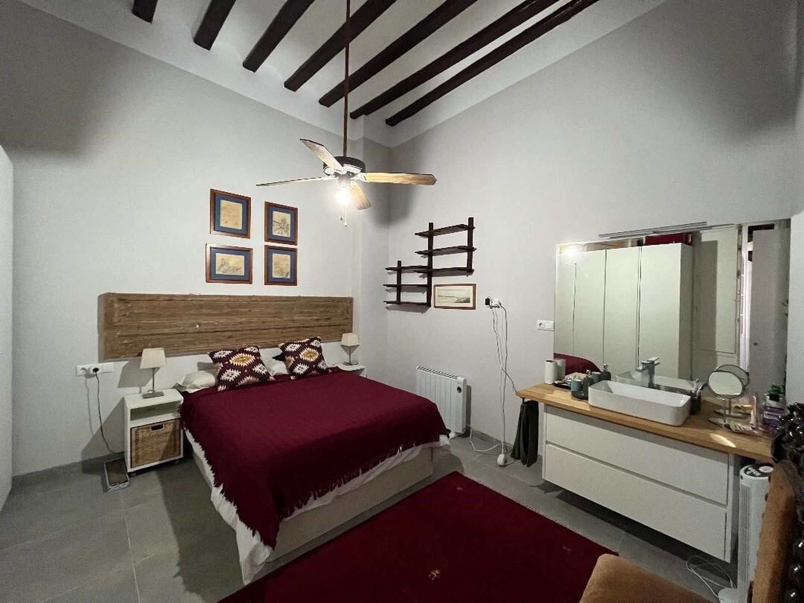 De andar por casa: Altura y espacio cerca de la Catedral