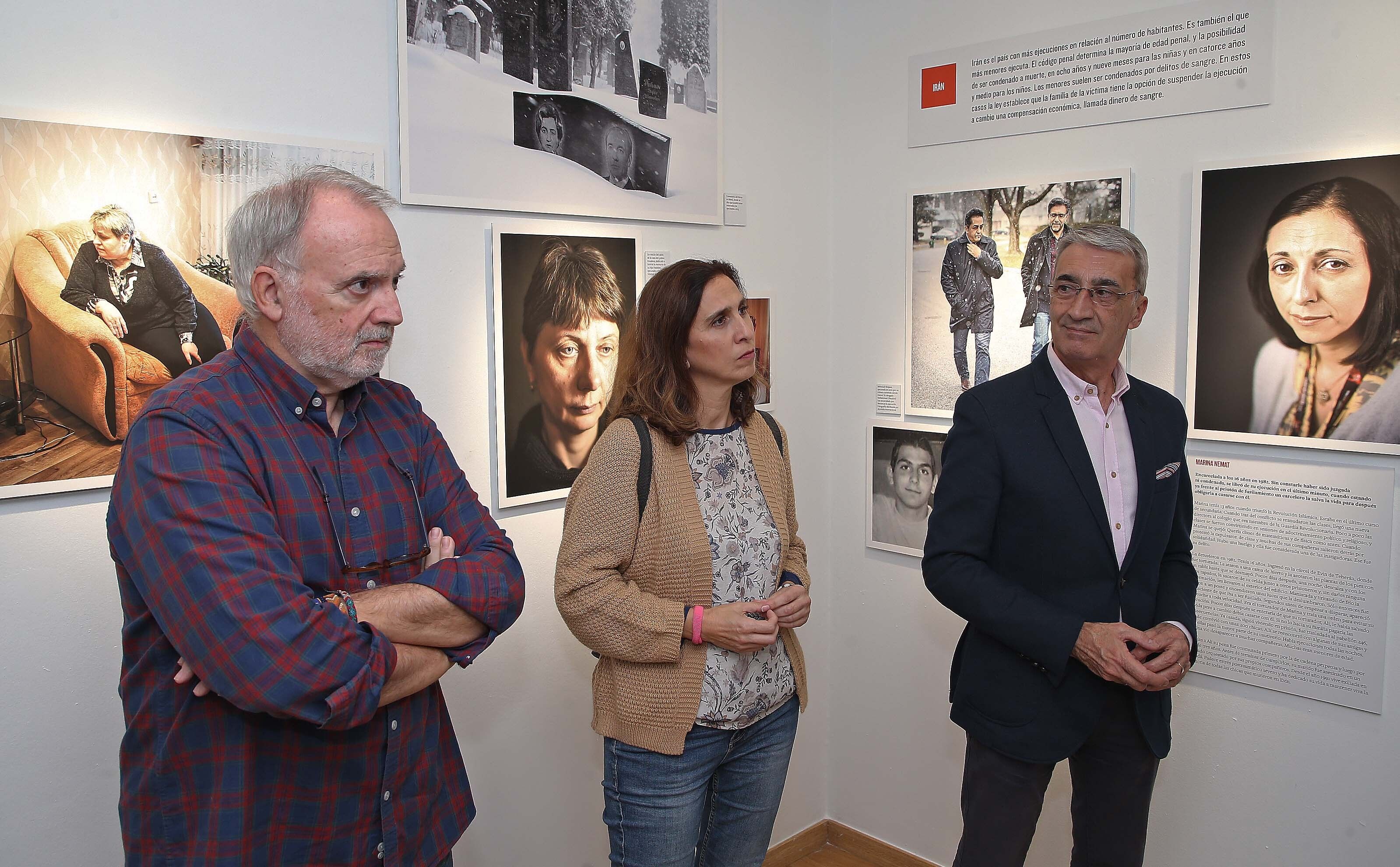 La UFCA  muestra la exposición de Sofía Moro a la Asociación de la Prensa del Campo de Gibraltar