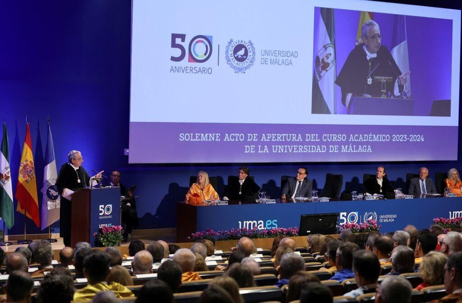 El rector José Ángel Naráez en la apertura del actual curso universitario.