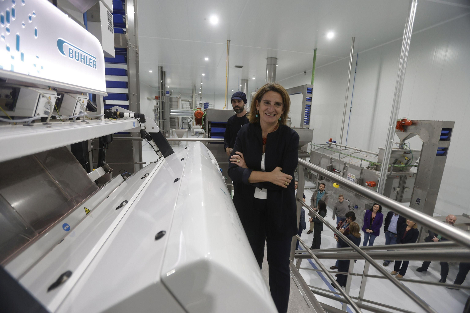 Teresa Ribera, durante su visita del jueves a algunas empresas del Guadiato.
