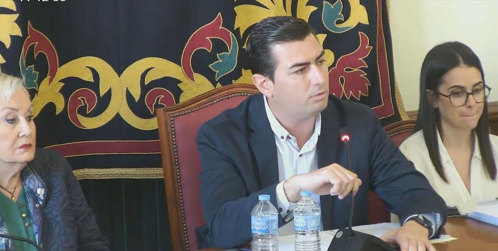 El alcalde José Francisco Garrido Requena, en el Pleno de anteayer