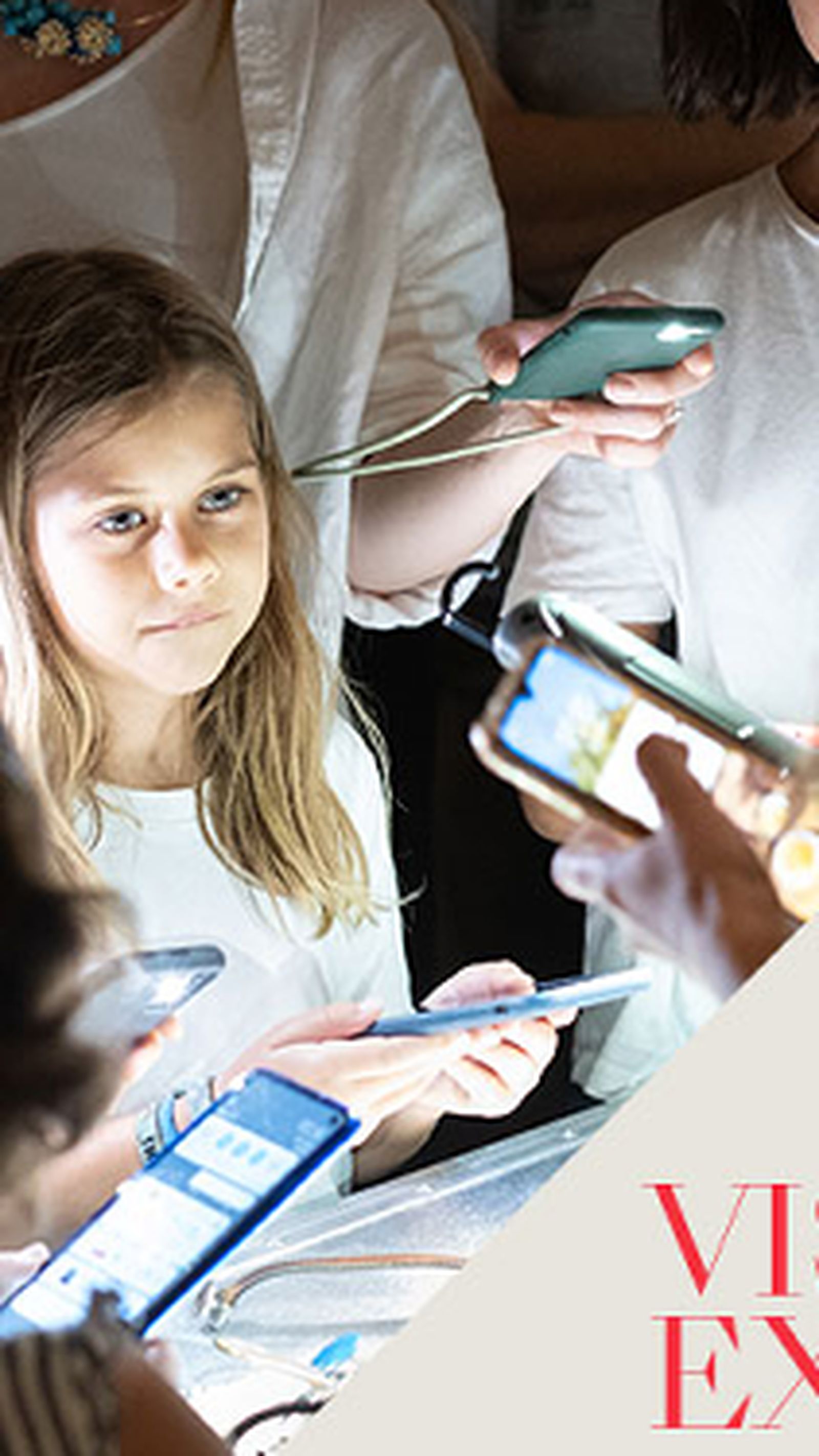 Visiones Expandidas, cartel de la exposición de CaixaForum Sevilla en torno a la que se realiza el taller.