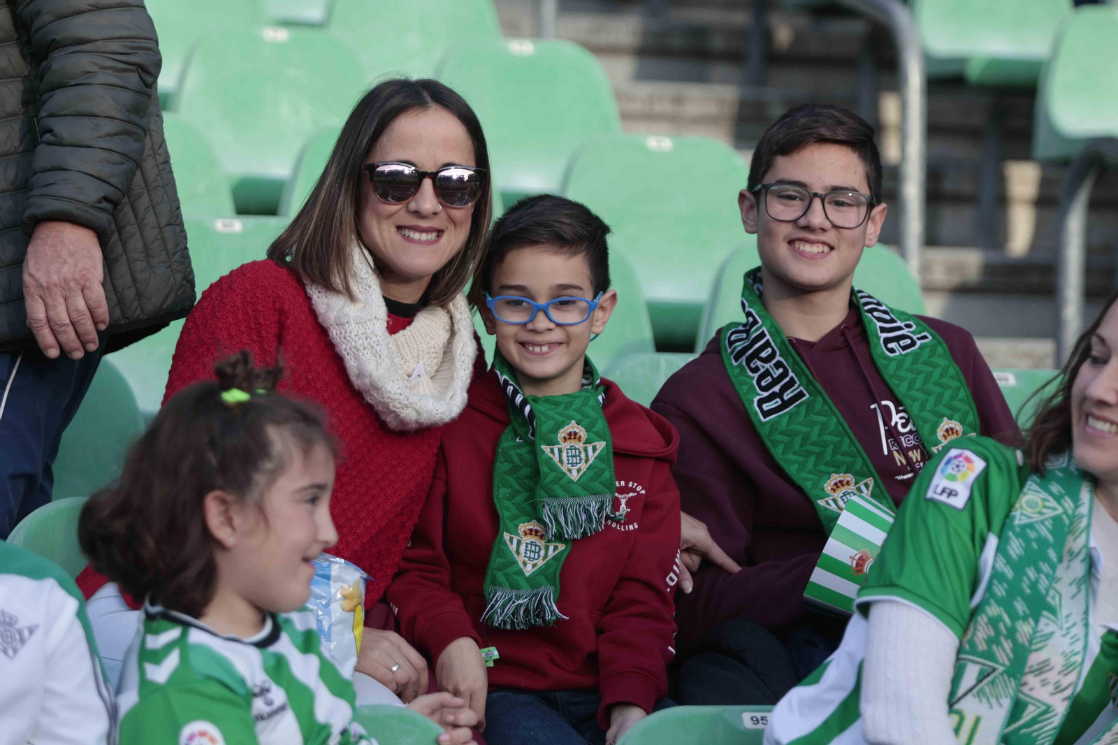 Búscate en las gradas del Villamarín