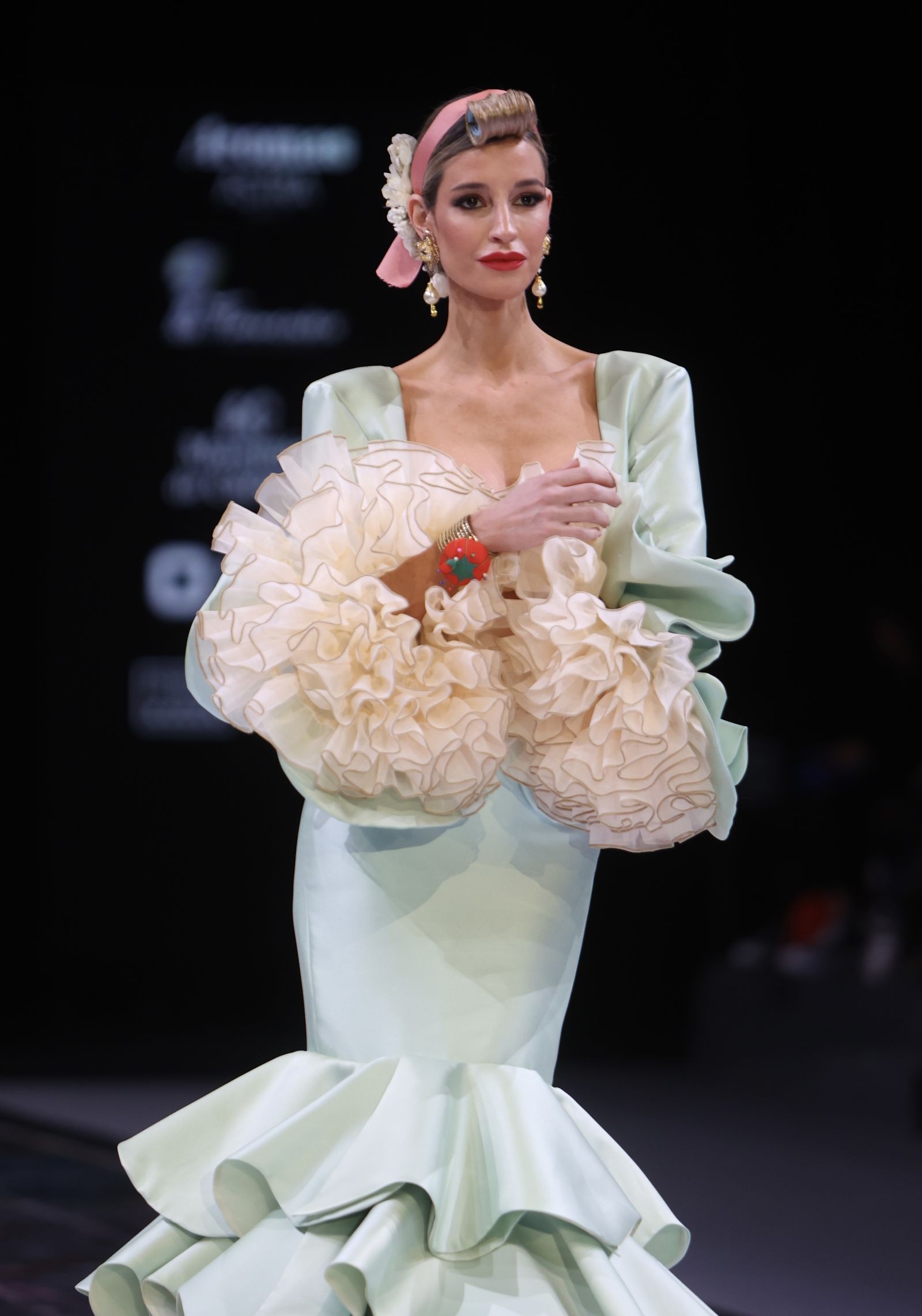 Desfile de Carmen  Latorre en SIMOF DE 2024, todas las fotos