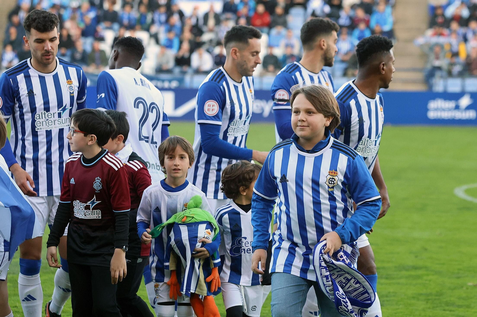 Las mejores fotos del ambiente en el Nuevo Colombino para el Recre - Córdoba CF