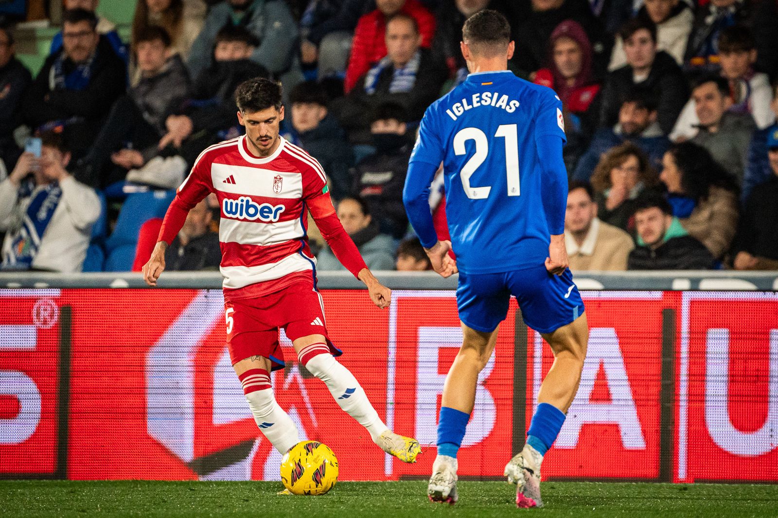 Carlos Neva, durante el Getafe-Granada de este lunes