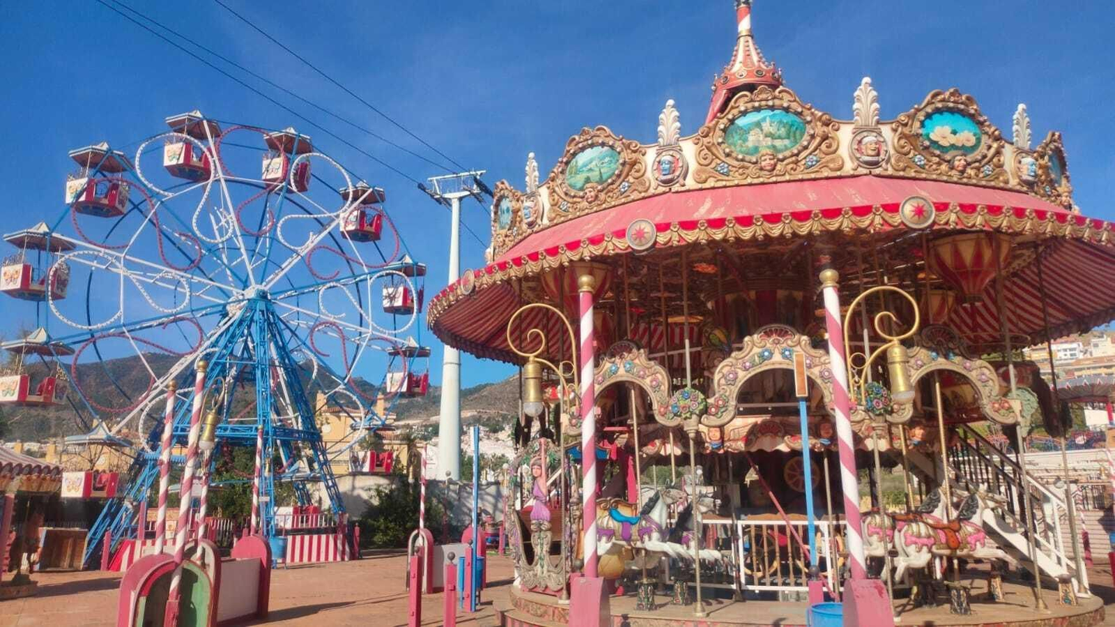 La noria y el carrusel de Tívoli.