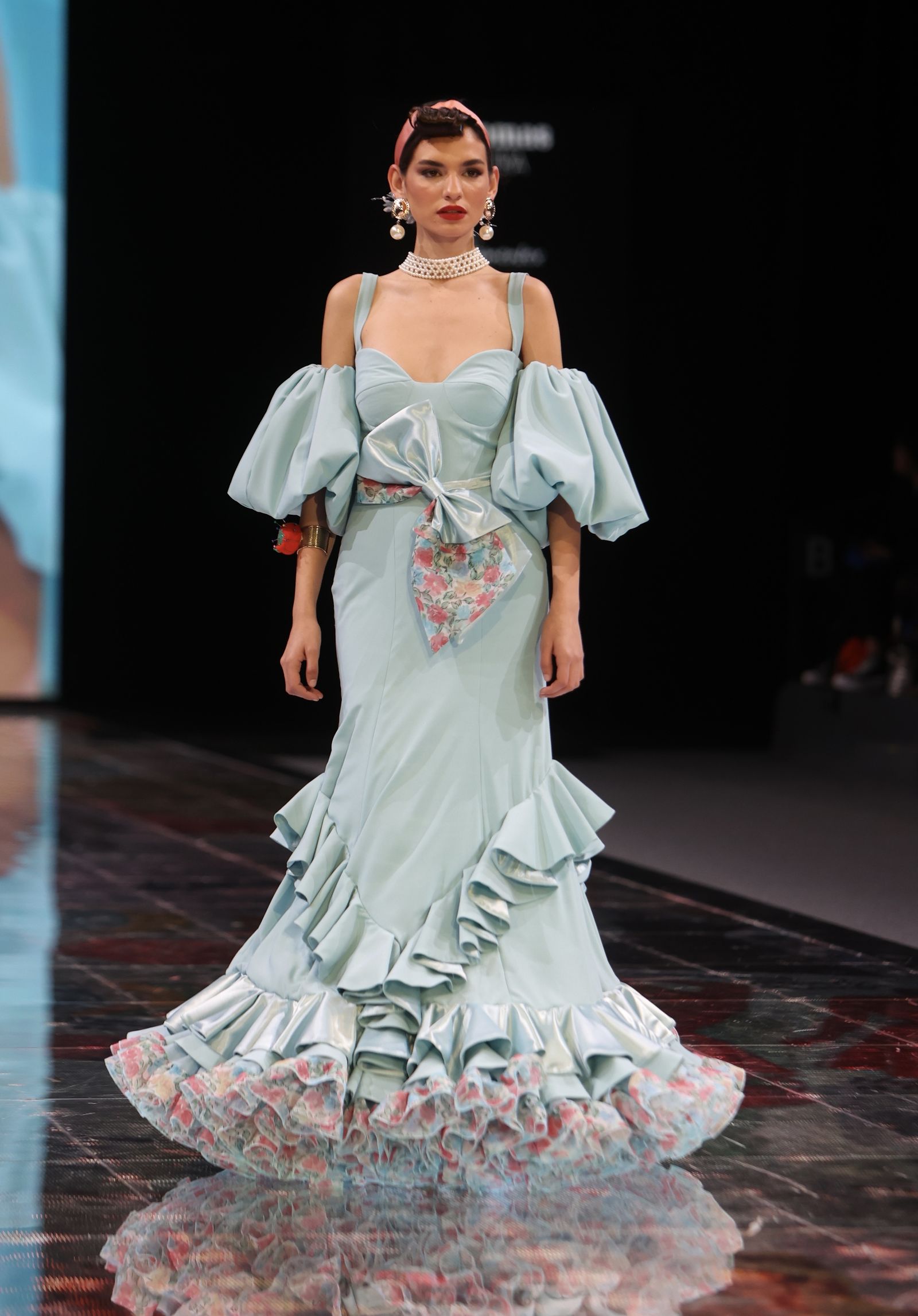 Desfile de Carmen  Latorre en SIMOF DE 2024, todas las fotos